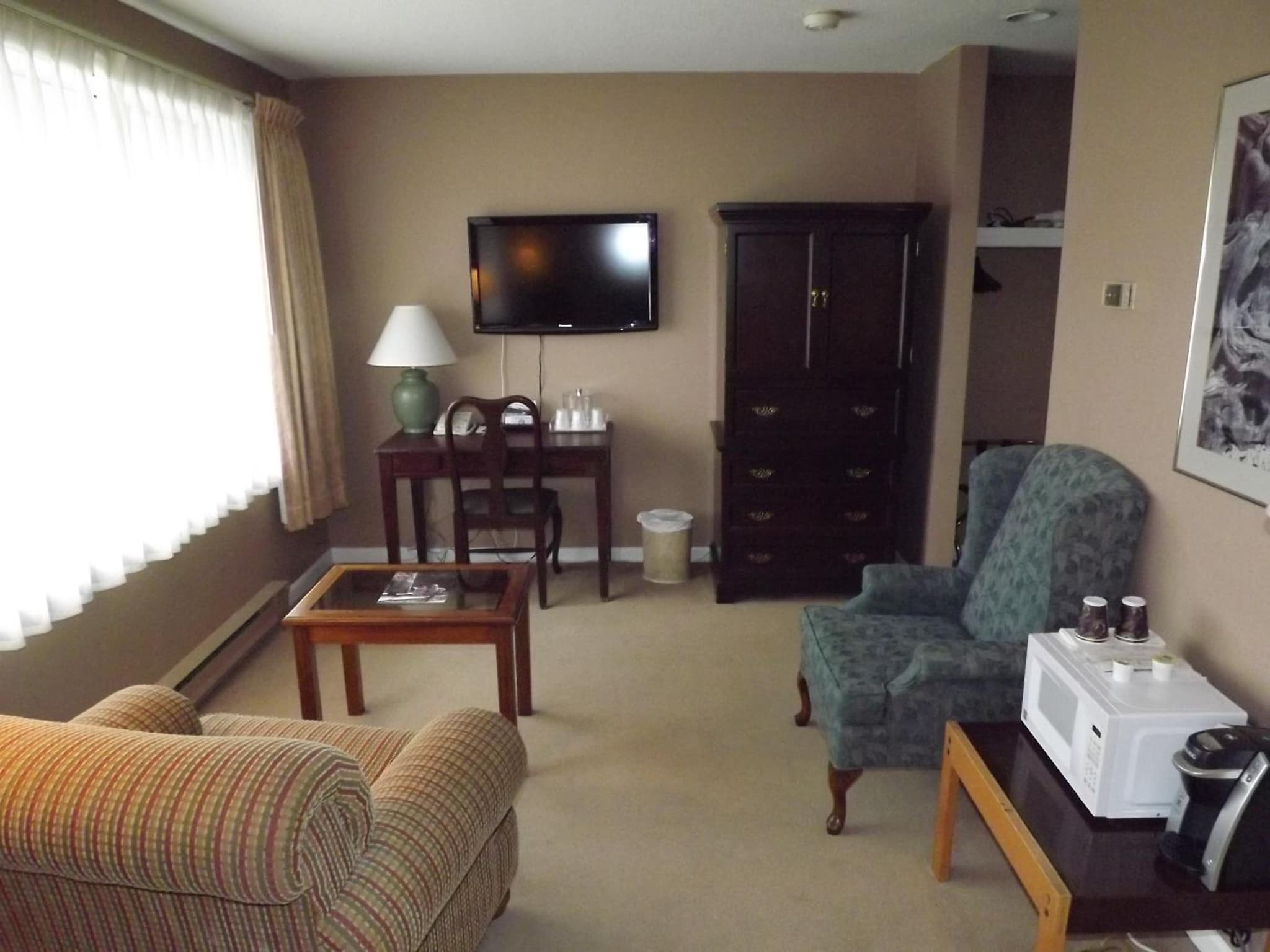 The Pacific Inn photo 8