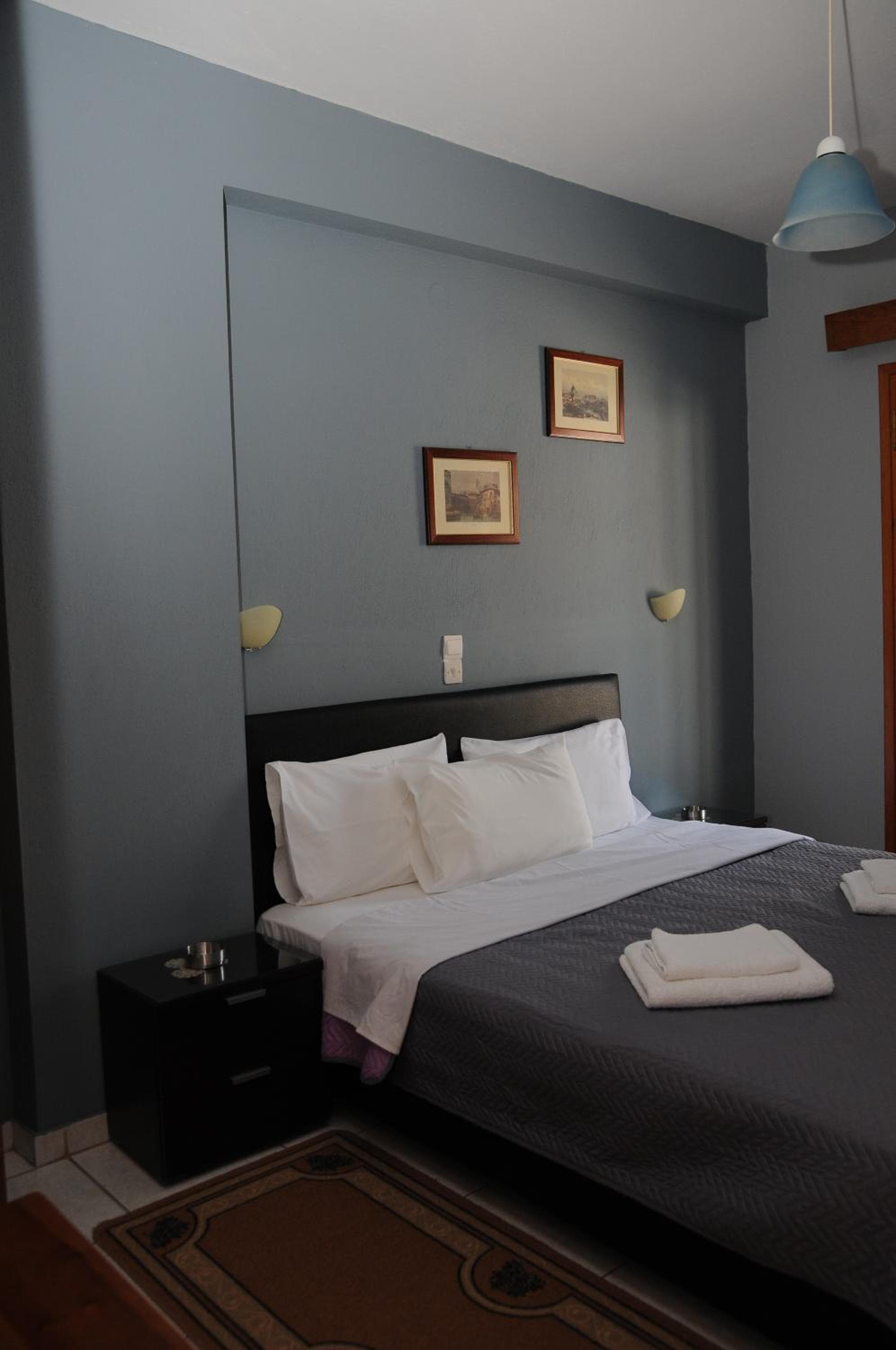 Domus Inn photo 2