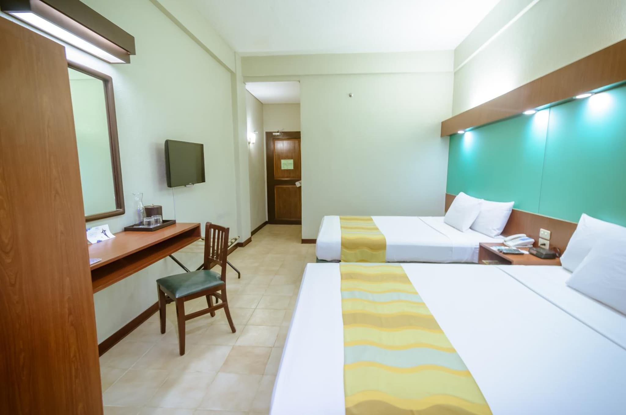 Microtel by Wyndham Tarlac photo 8