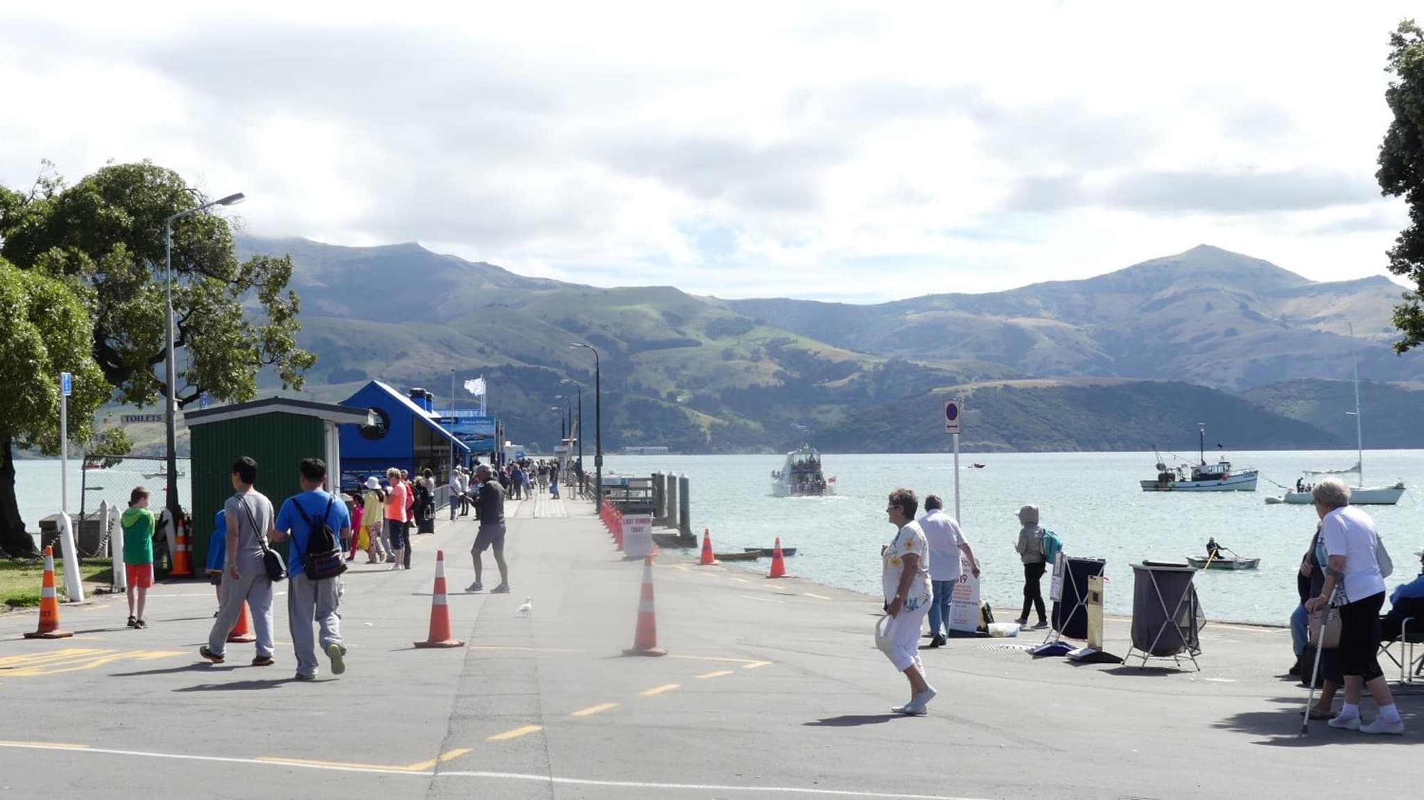 Akaroa Vista with car park photo 5