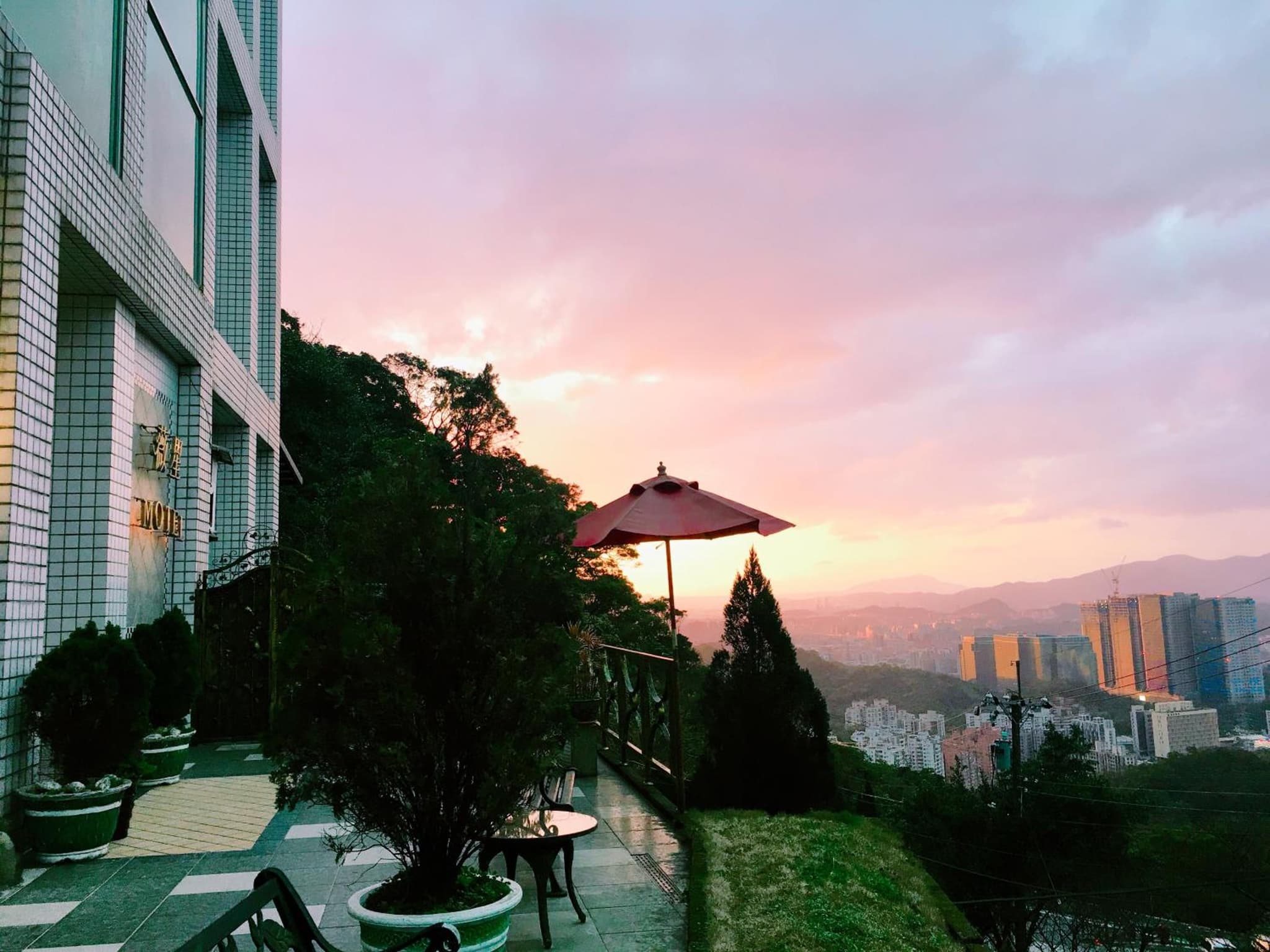 Hi-Star View Hotel