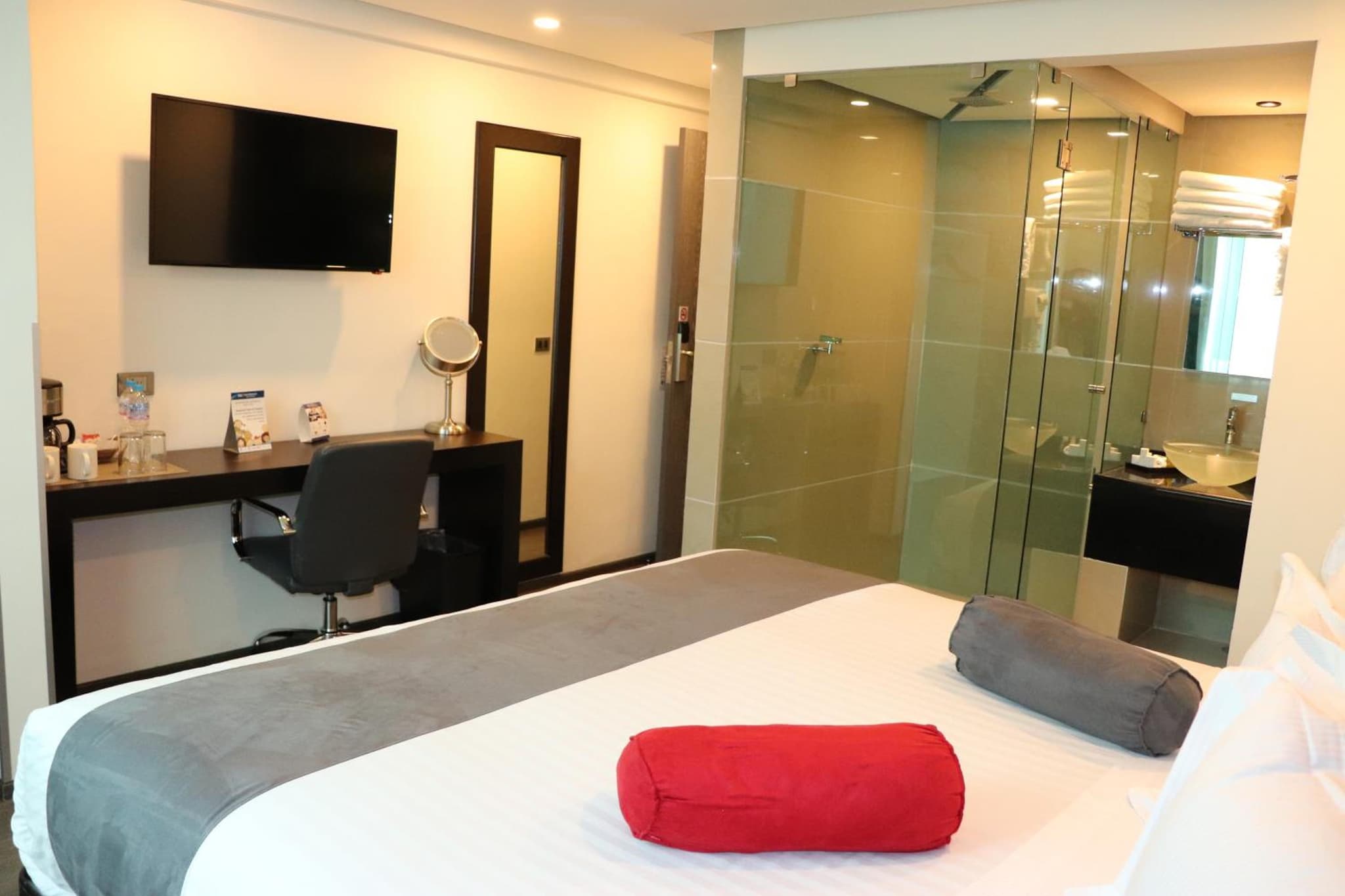 Best Western Plus Metepec & Suites photo 5