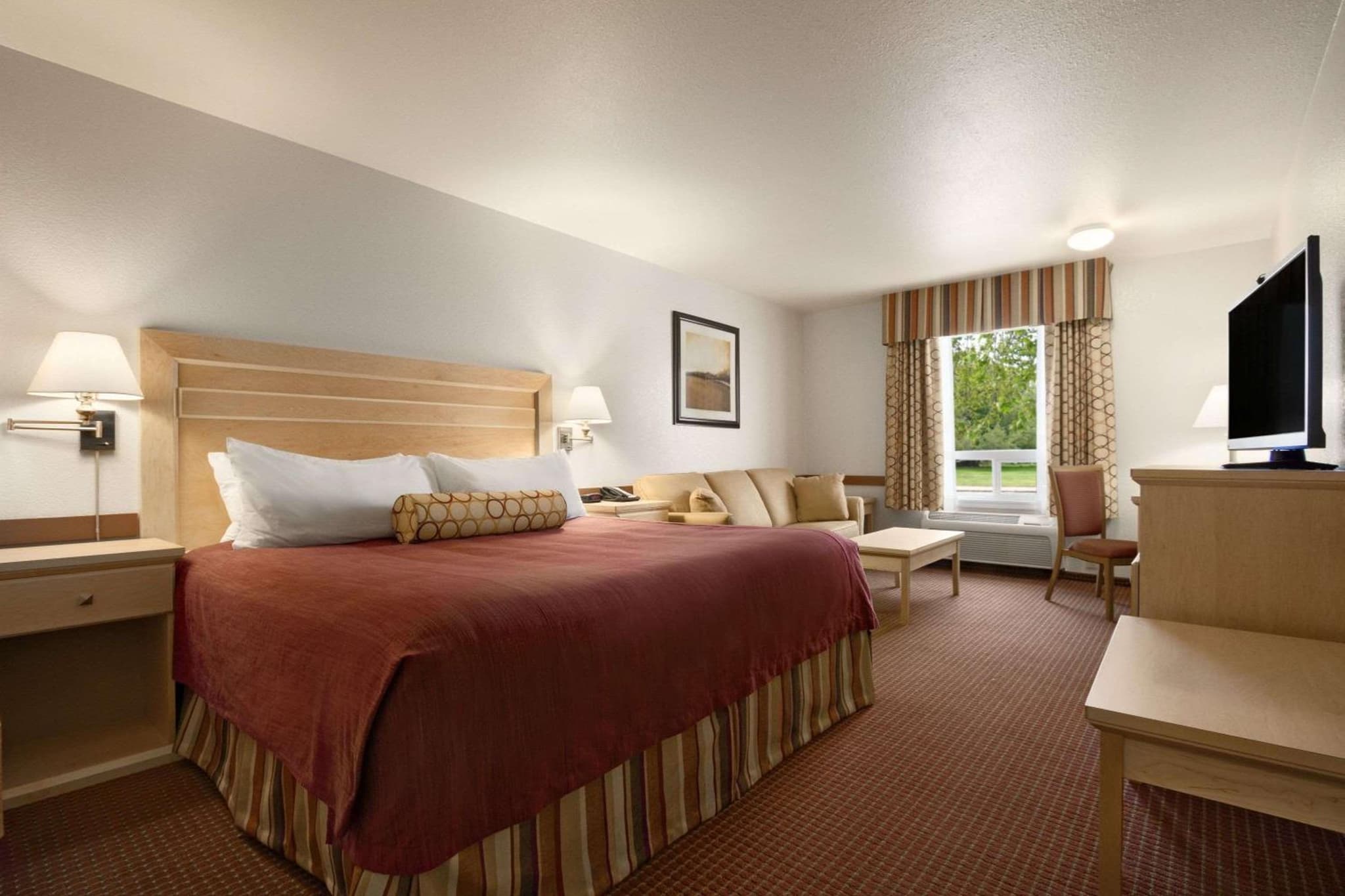 Super 8 by Wyndham Dawson Creek photo 9