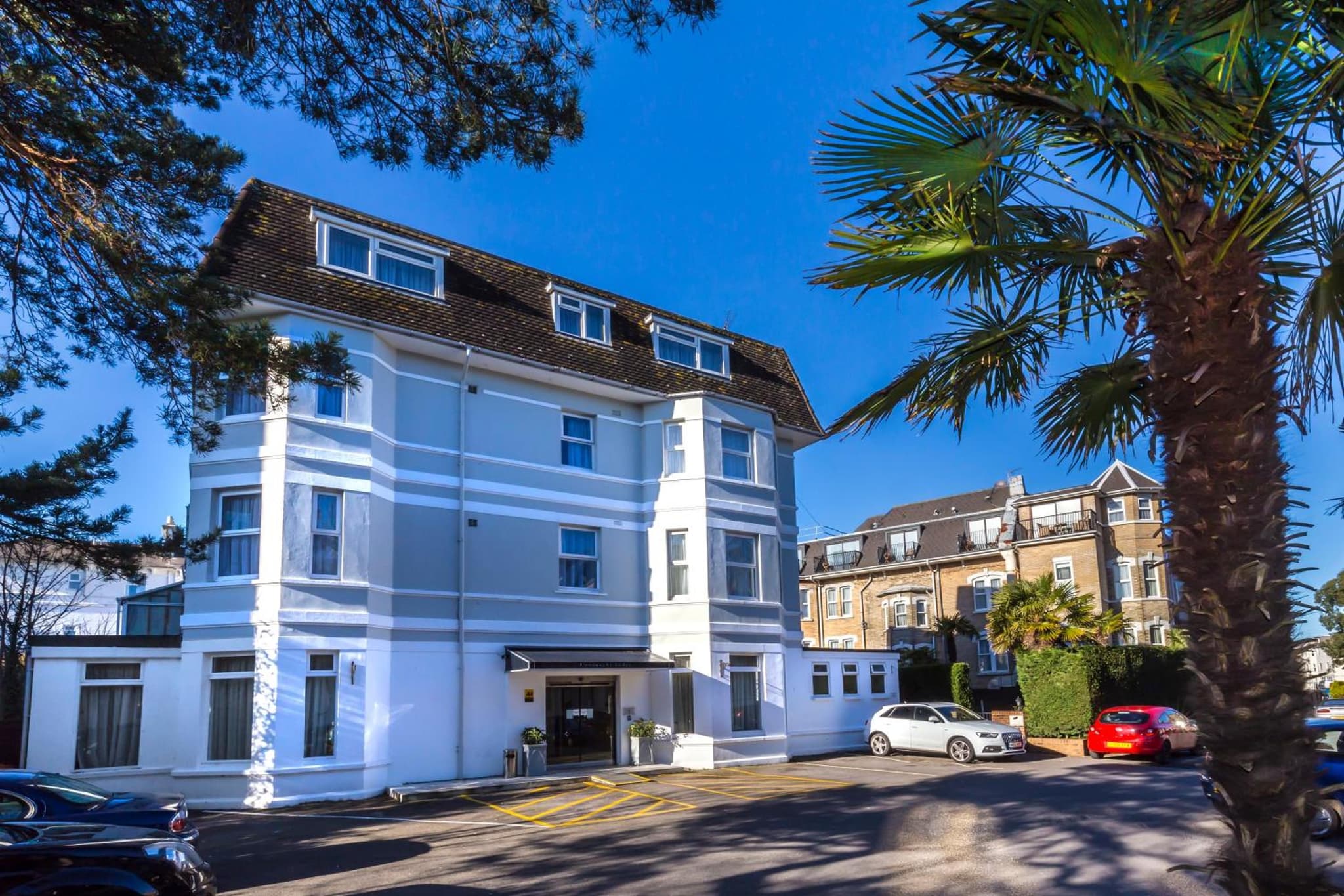 Connaught Lodge photo 4
