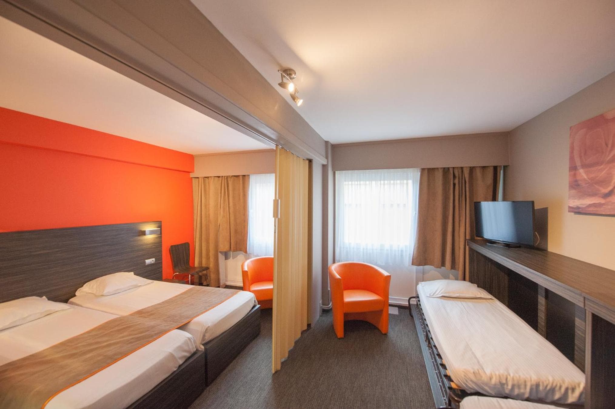 Ostend Hotel photo 4