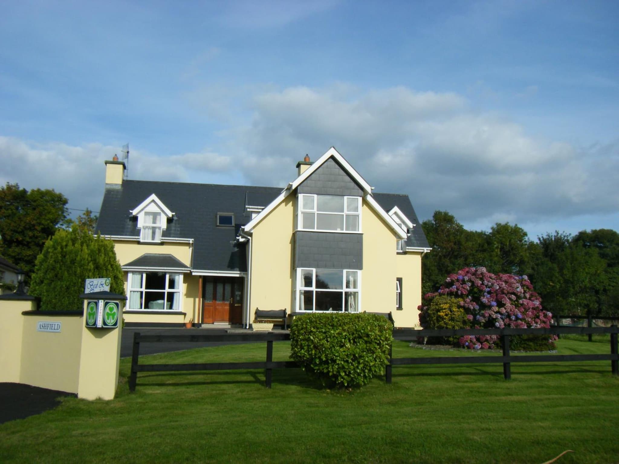 Ashfield B&B photo 6