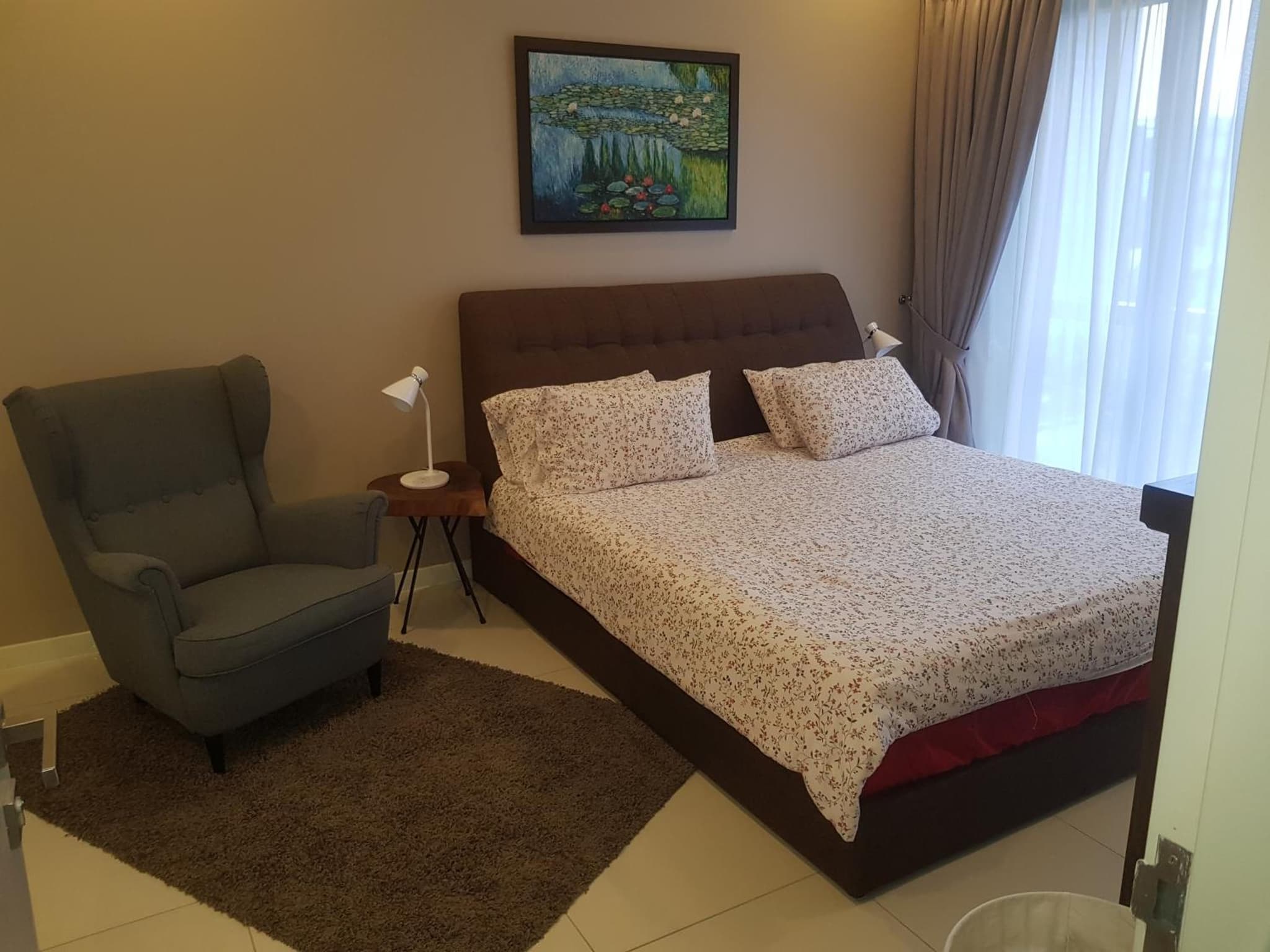Suite Deluxe at Icon City photo 5