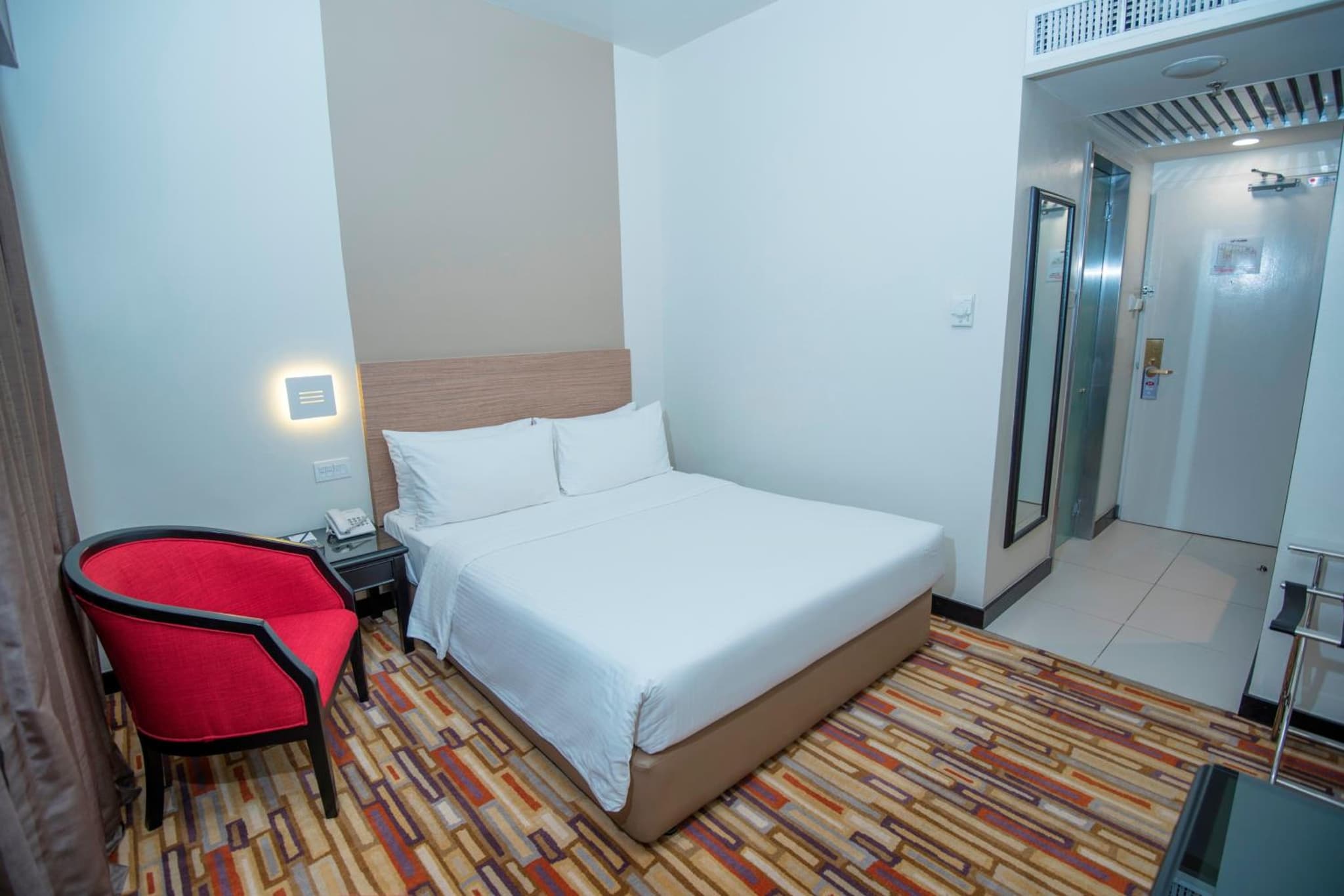 Harbour View Hotel photo 9