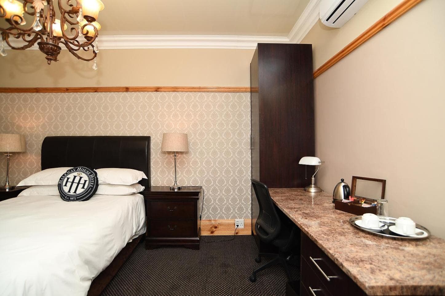 Halfway House Hotel photo 3