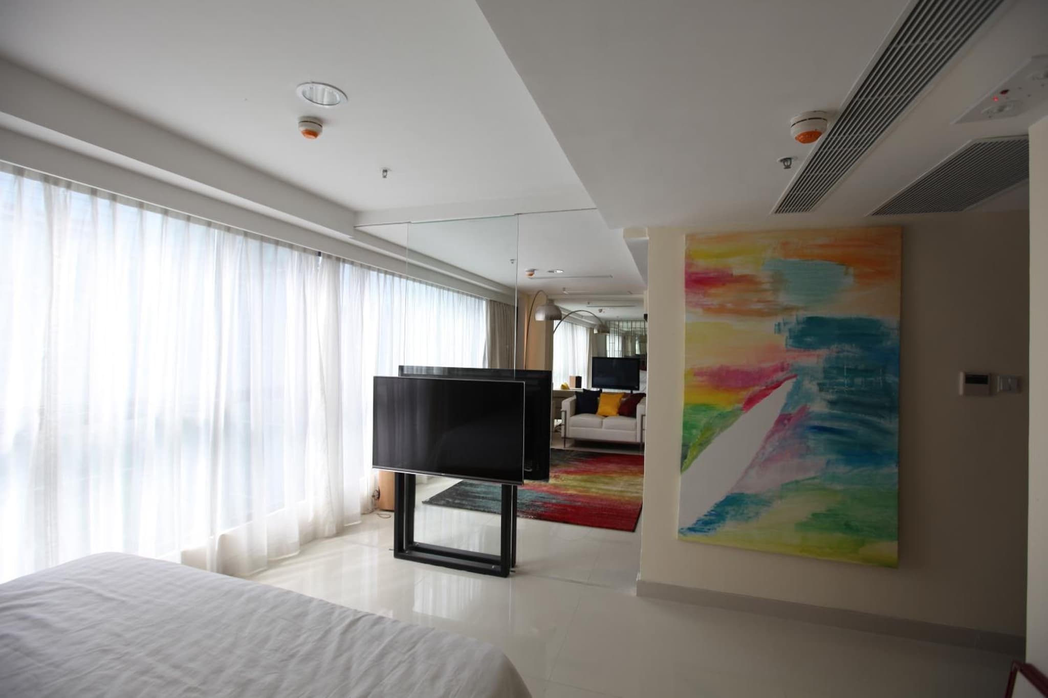IW Hotel photo 2
