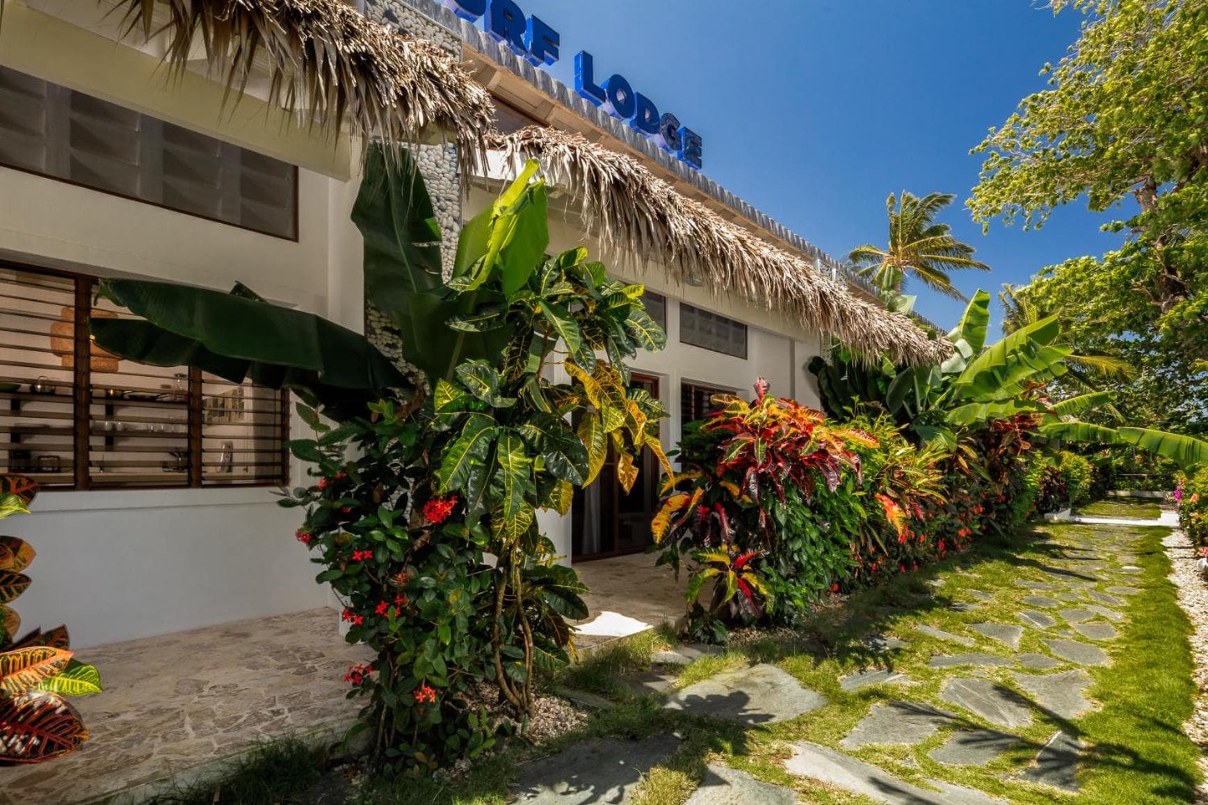 El Encuentro Surf Lodge photo 4