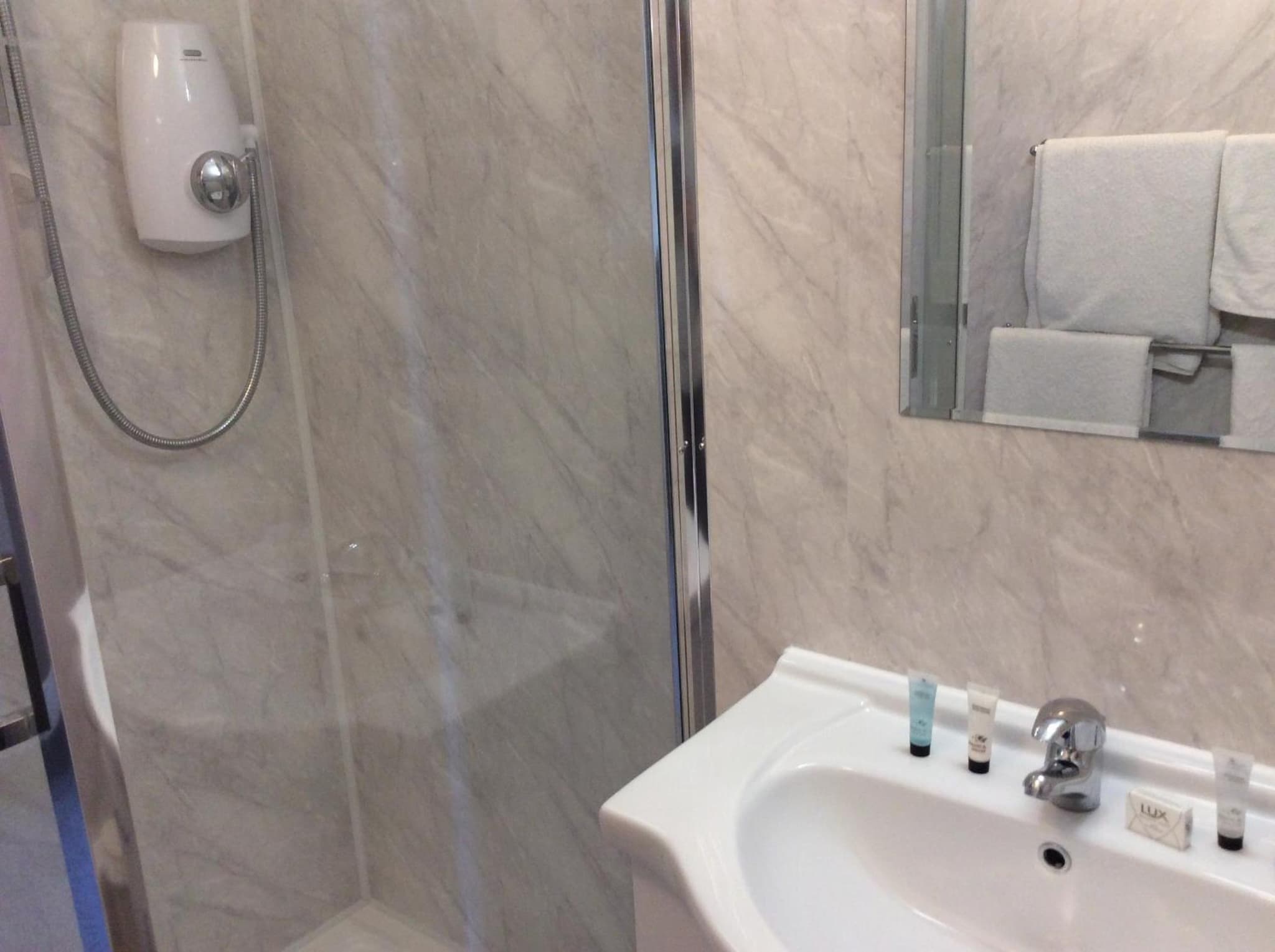 Highfield Guest House photo 7