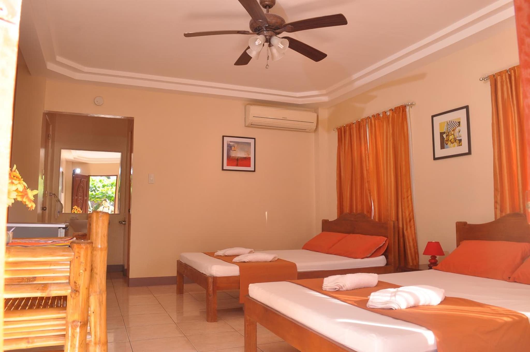 SLAM'S Garden Dive Resort photo 9