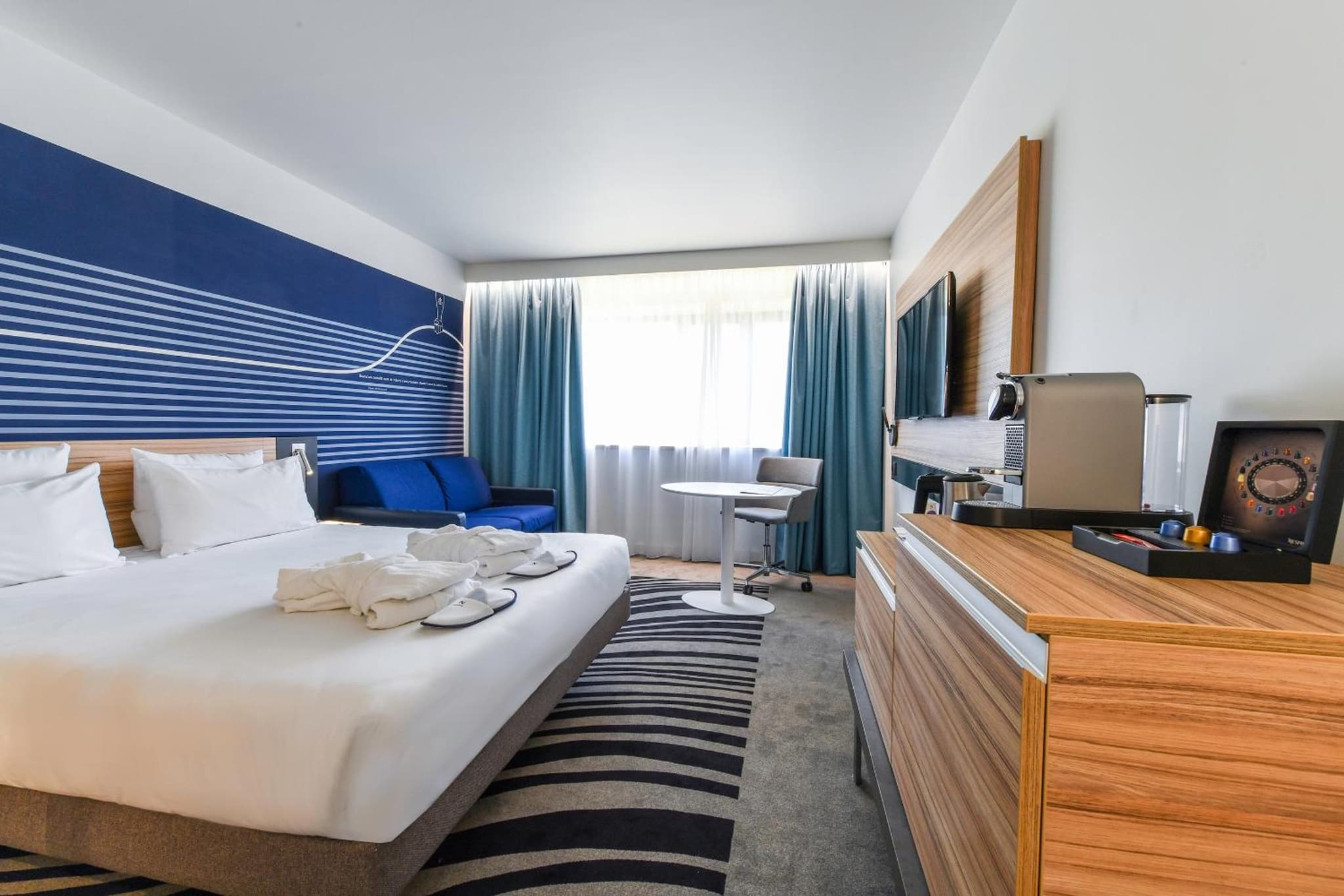 Novotel La Rochelle Centre photo 4