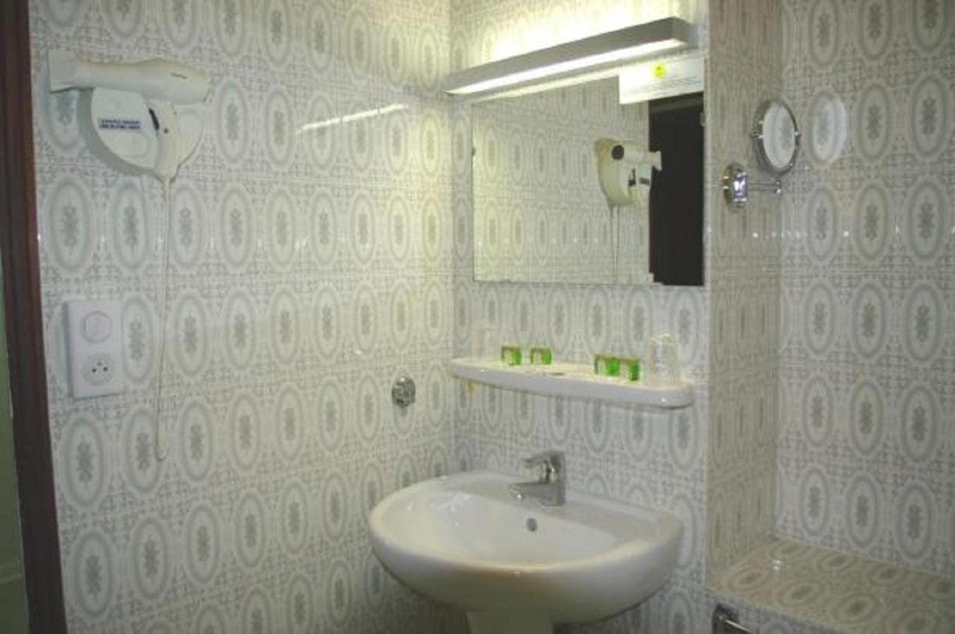Hôtel Saint-Hubert photo 2