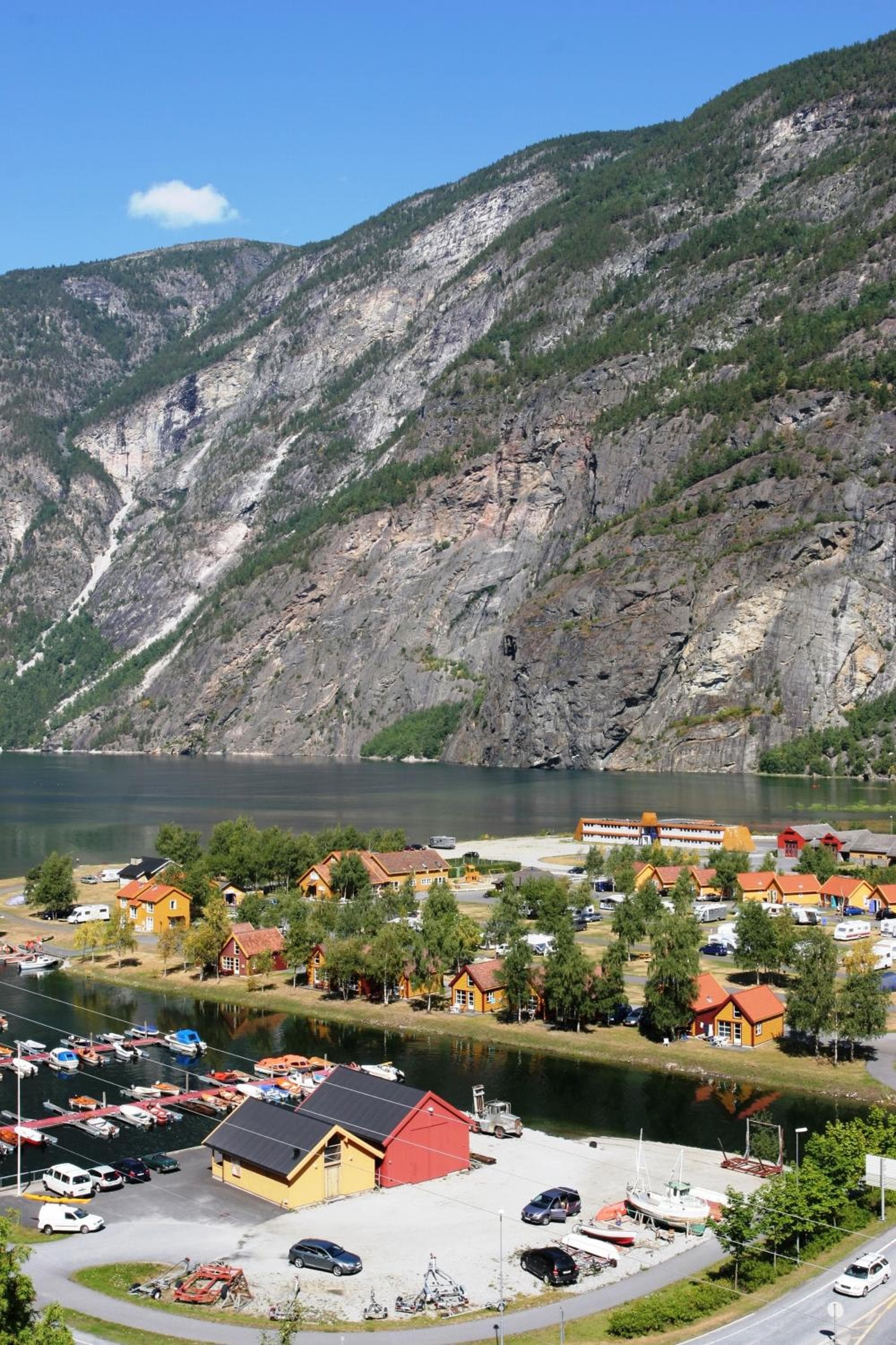 Lærdal Ferie- og Fritidspark photo 8