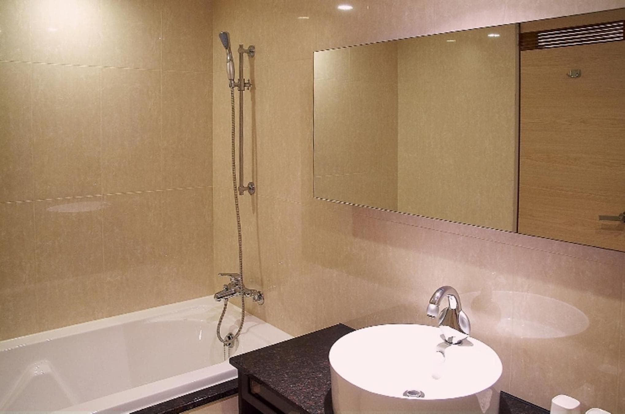 SLV Hotel Group-SLV Business Hotel photo 7