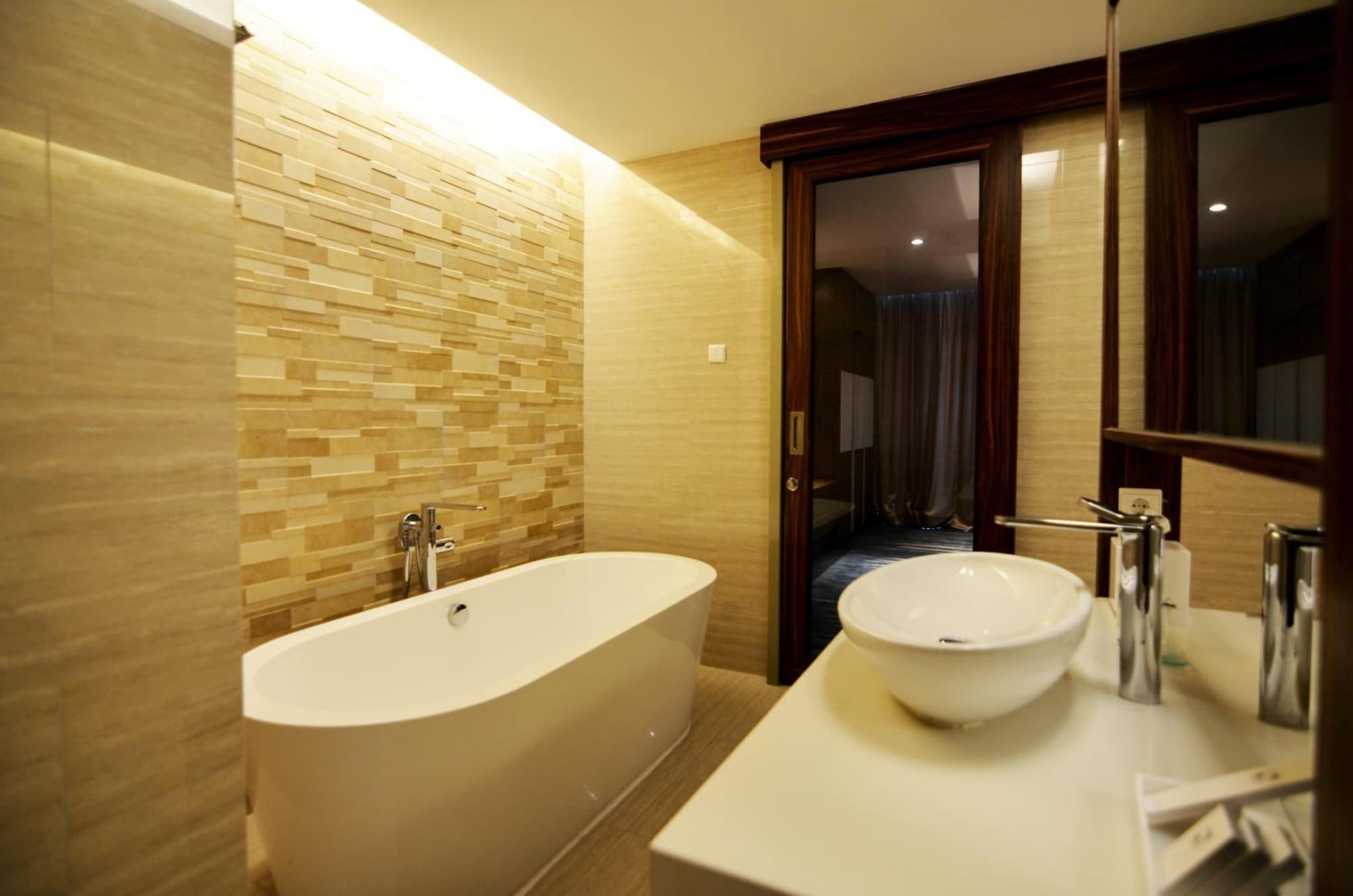 Swiss-Belhotel Cirebon photo 3