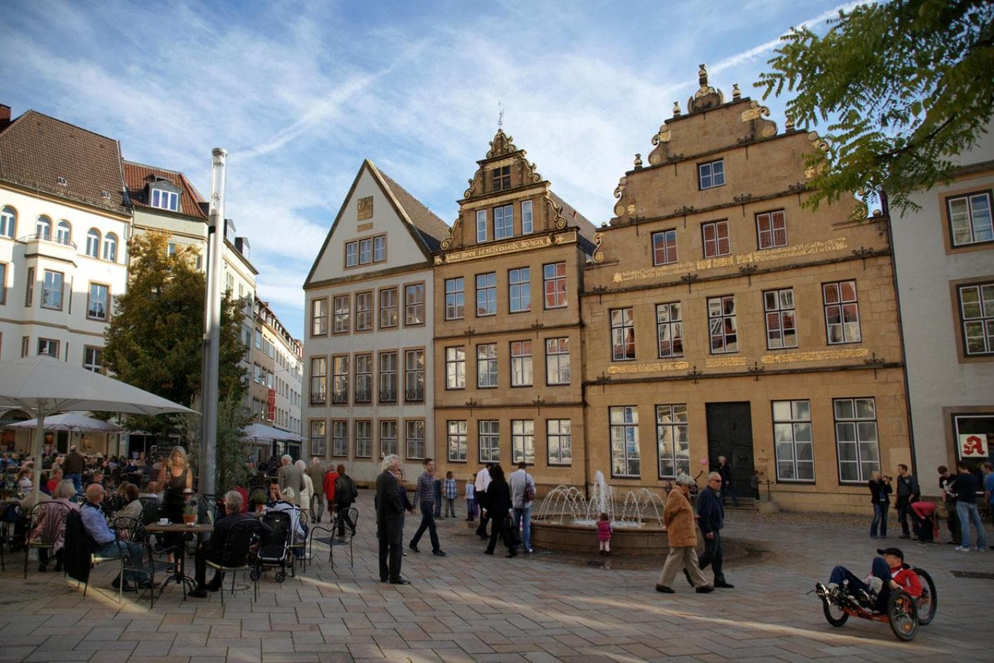 LEGERE EXPRESS Bielefeld photo 9