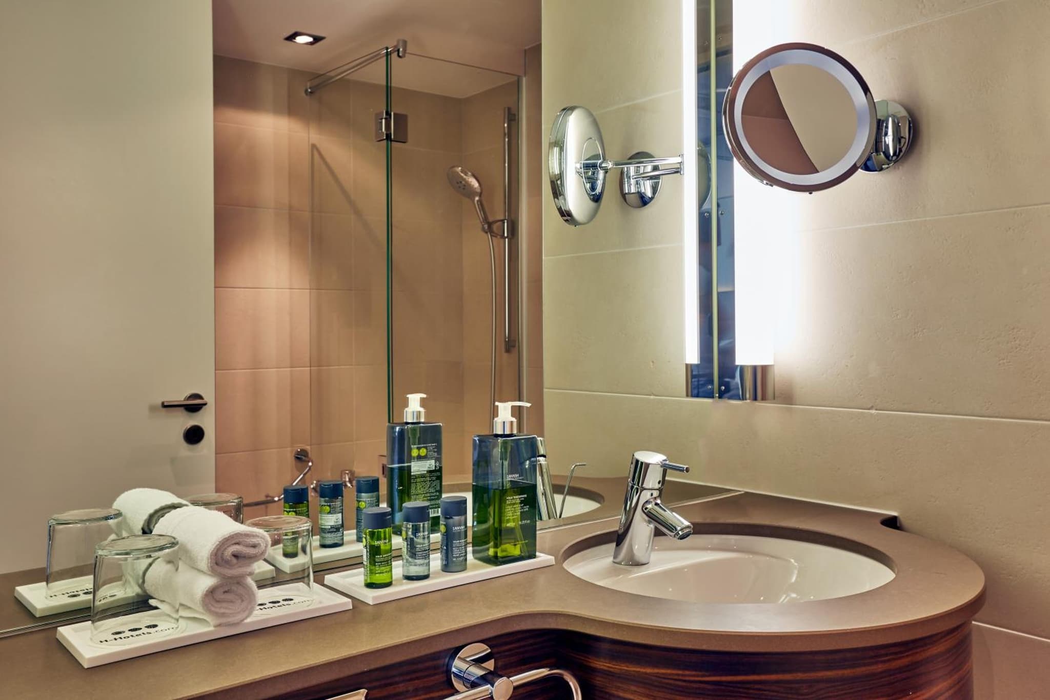 H4 Hotel Solothurn photo 7