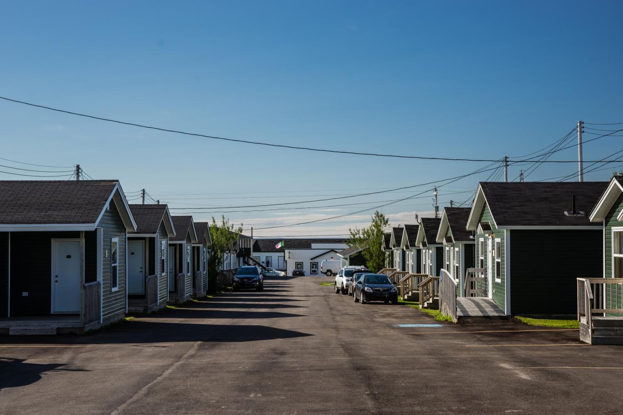 Shallow Bay Motel & Cabins Conference Centre photo 3
