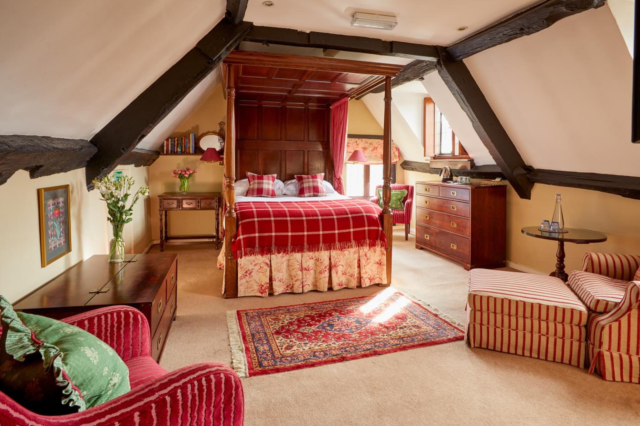 Burford House BH photo 5