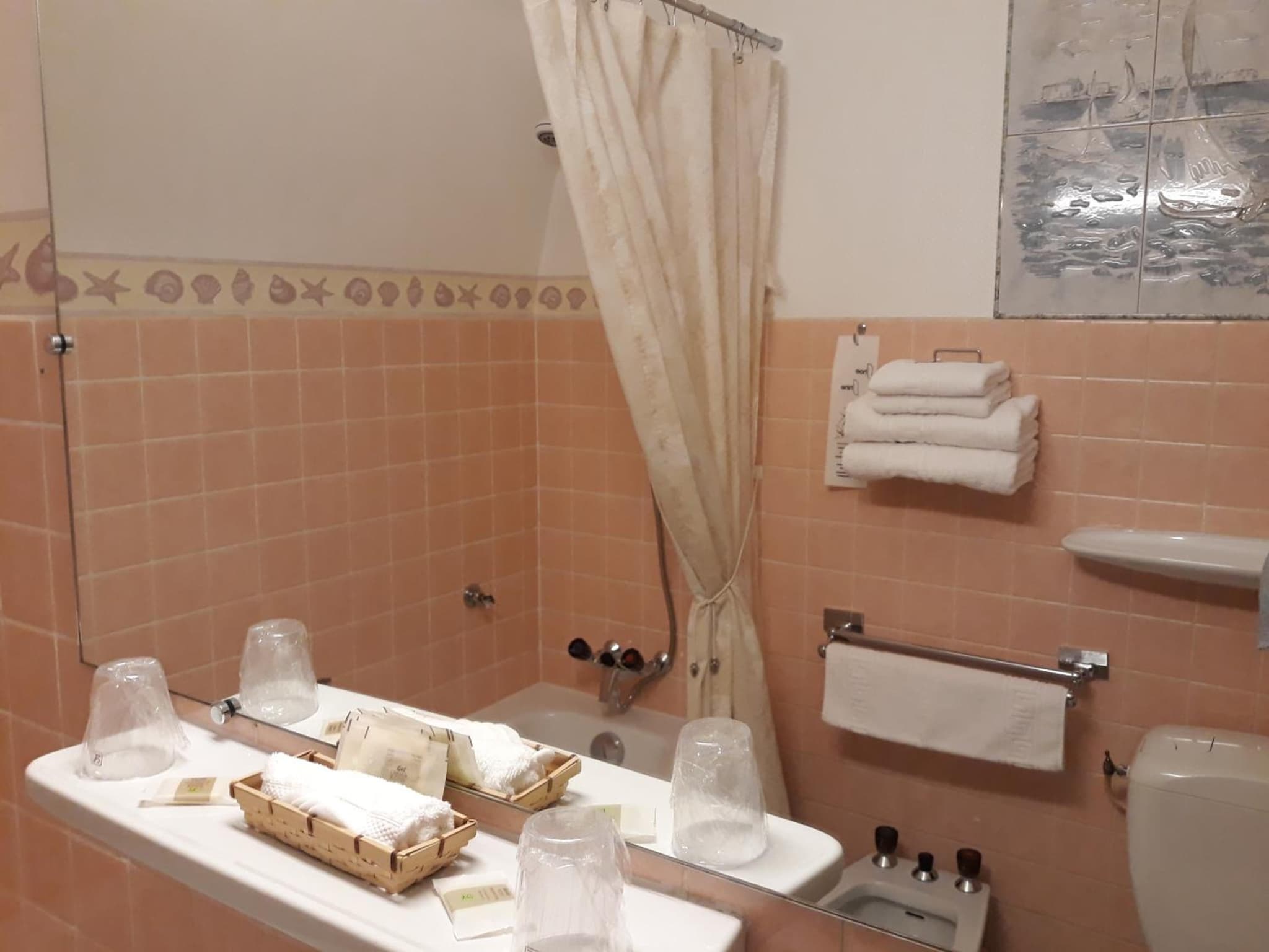 Hotel Montsegur photo 2