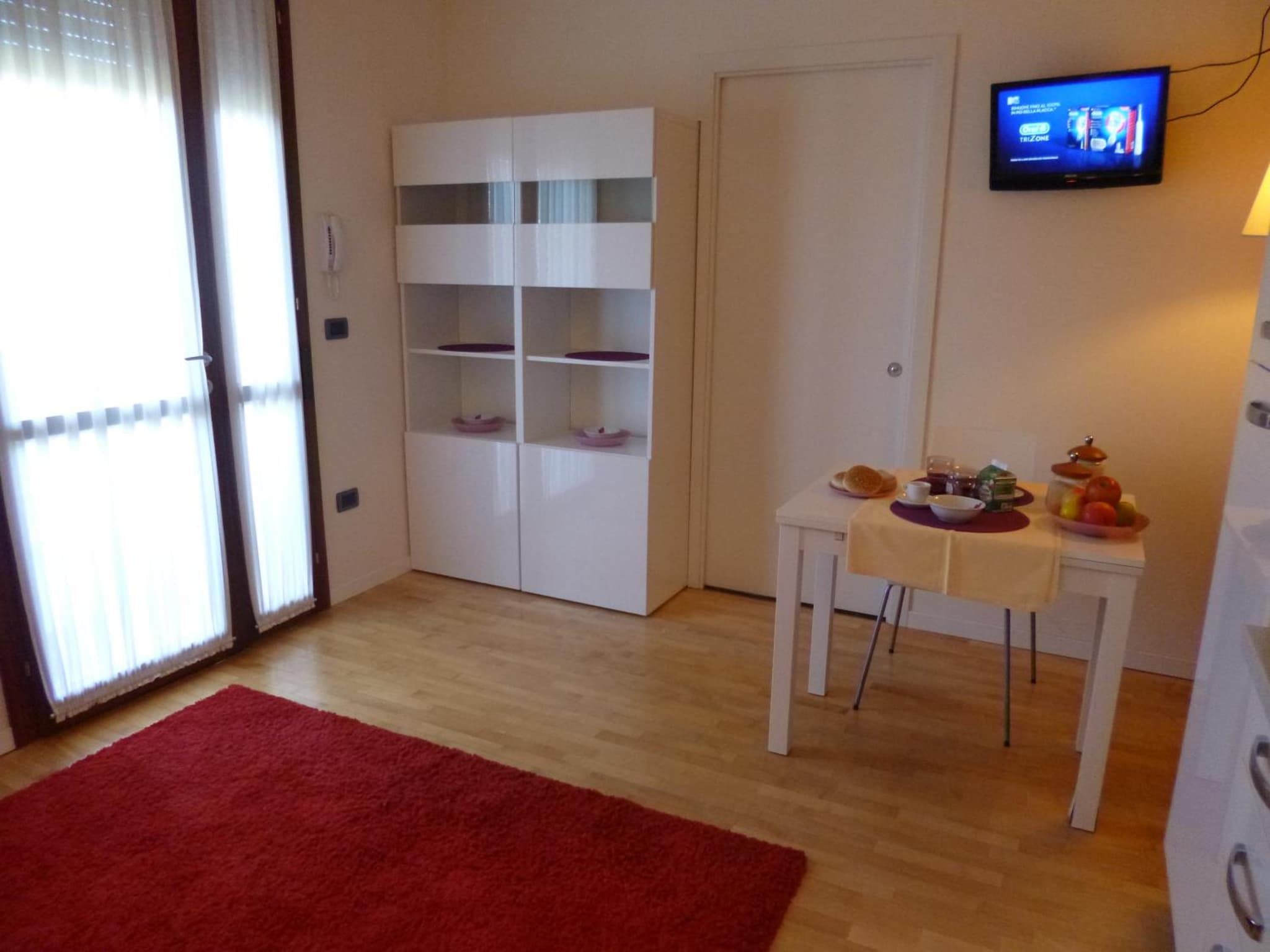 Air Hotel photo 7