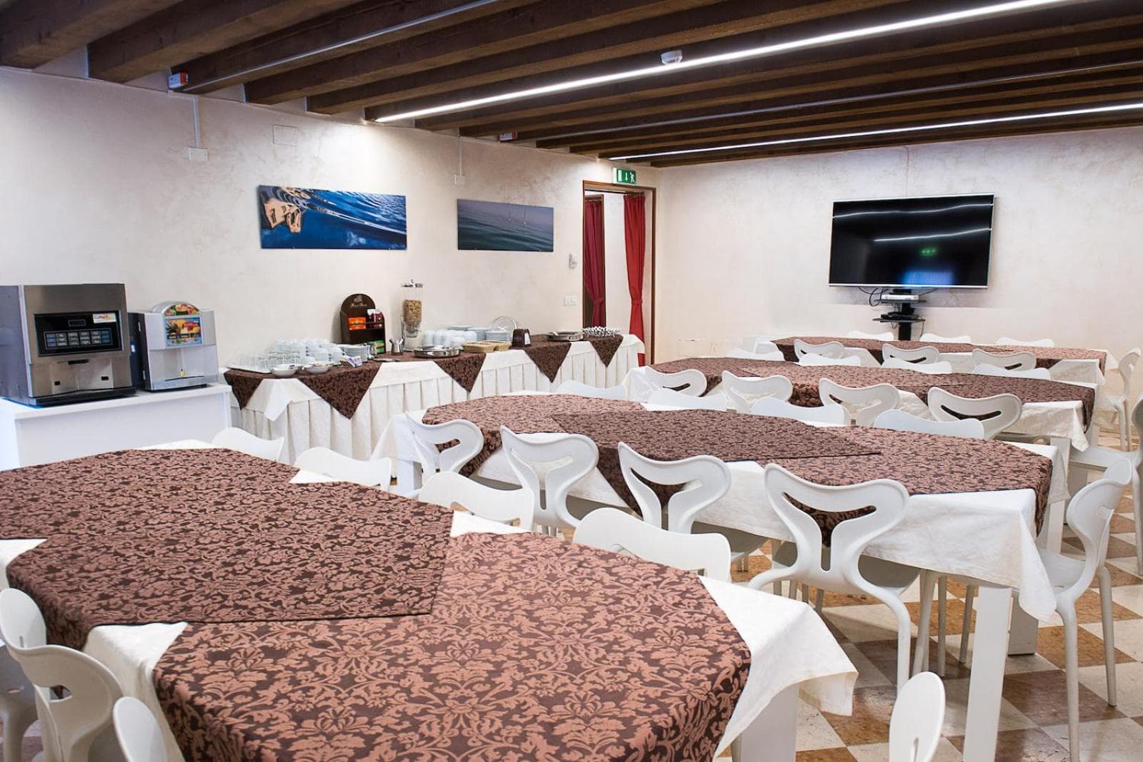 meeting & event spaces
