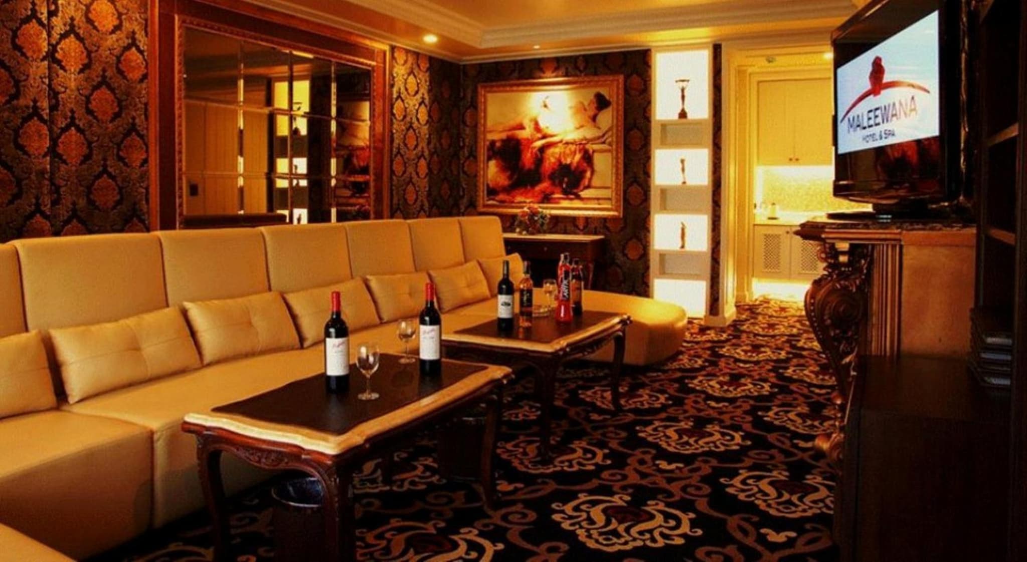 Maleewana Hotel & Resort photo 2