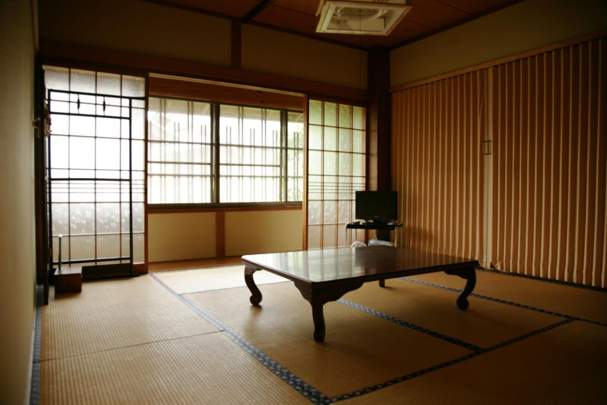Magome Chaya photo 8