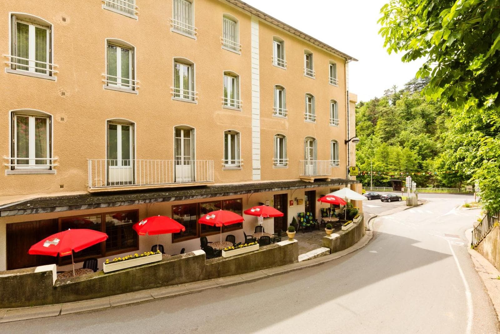 Logis Hôtel de la Paix photo 6