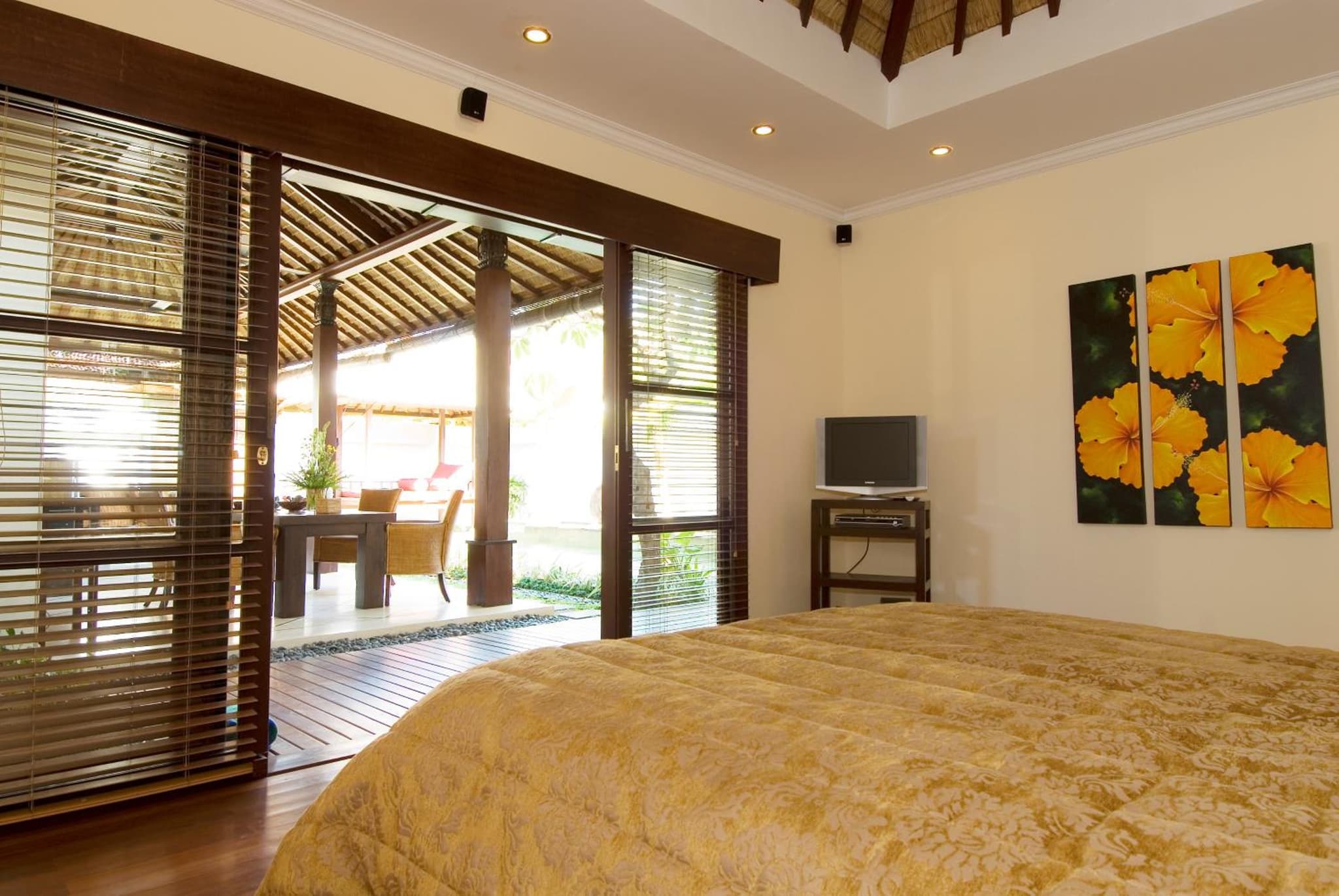 Ellora Villa photo 4