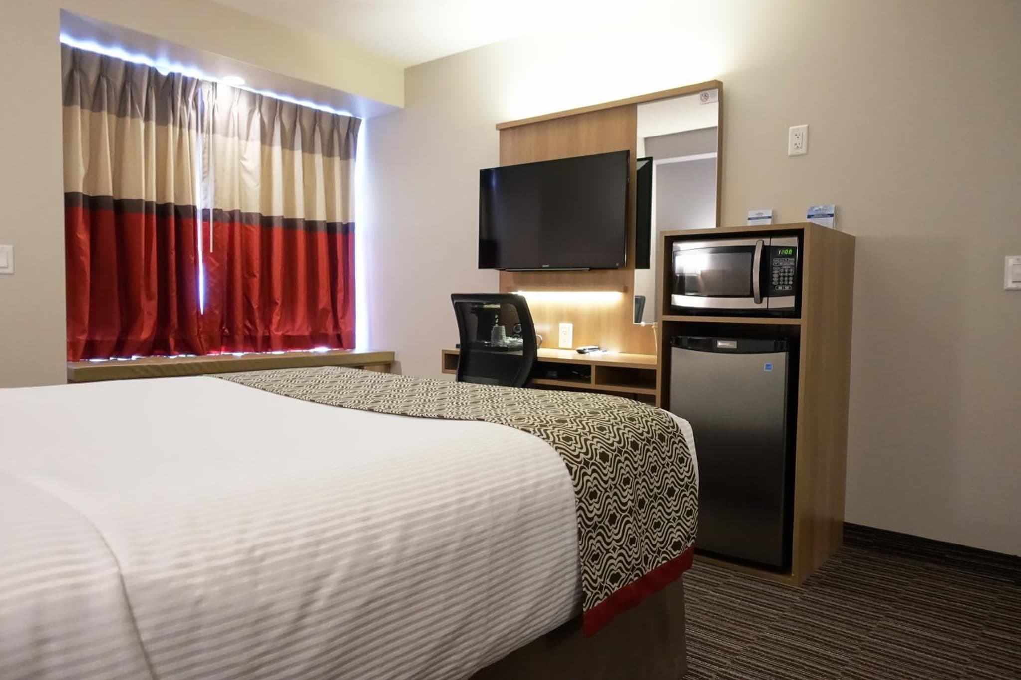 Microtel Casselman photo 5