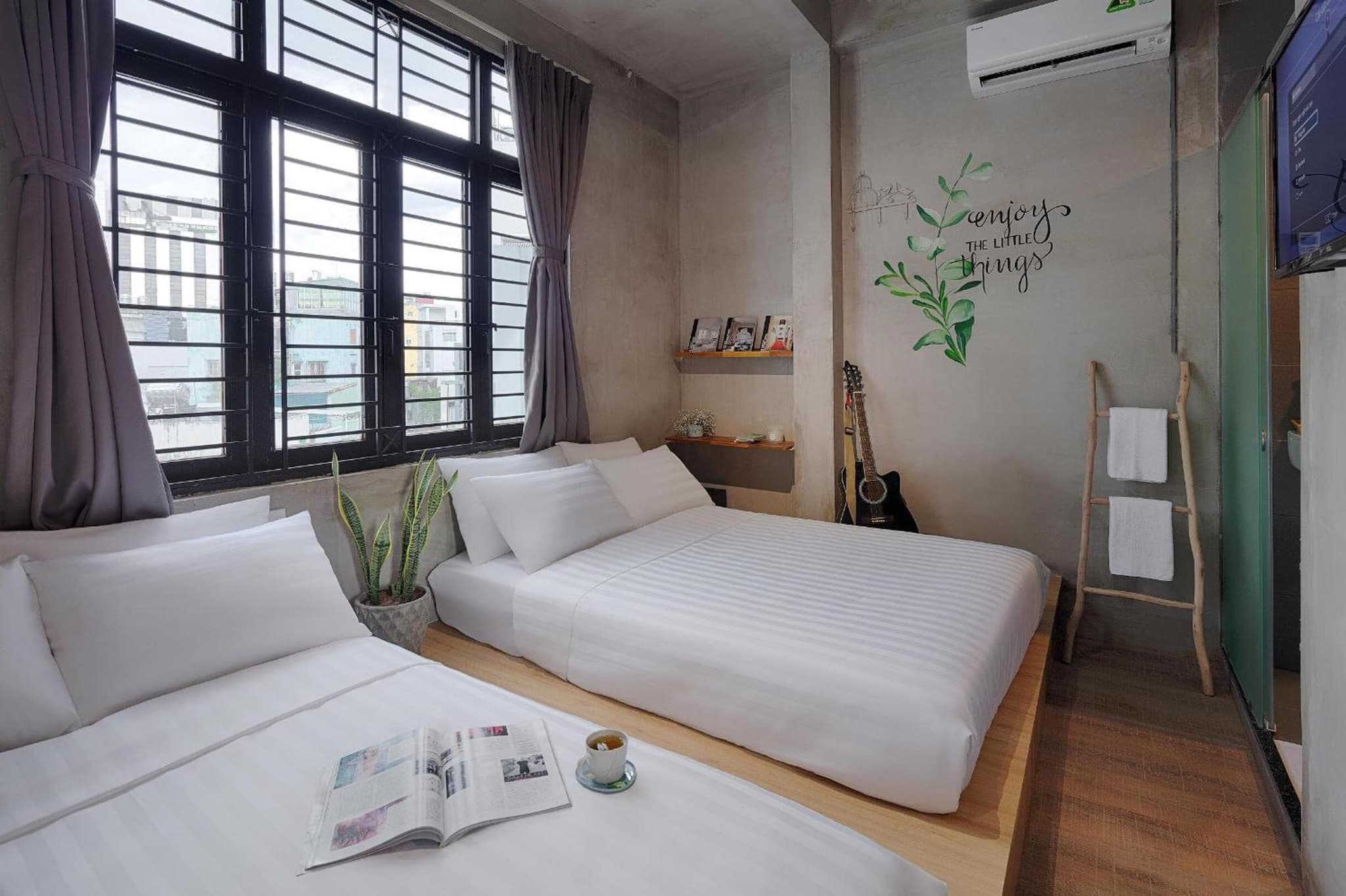 9 Hostel and Bar photo 6