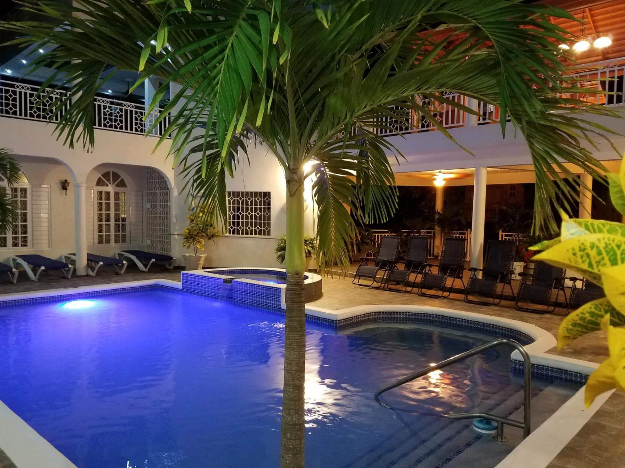 Mais Oui Villa photo 3