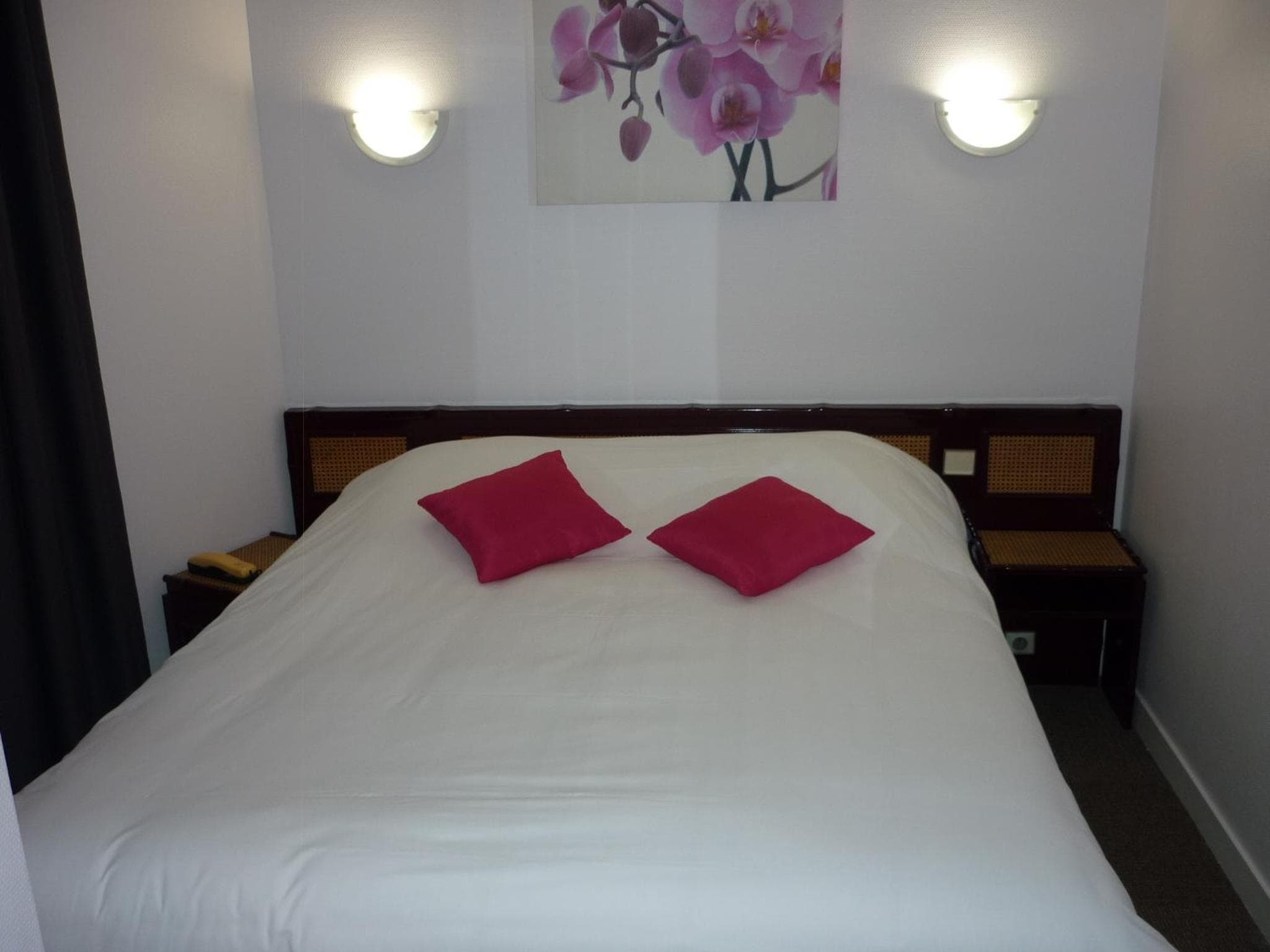 Sure Hotel by Best Western Saintes photo 4
