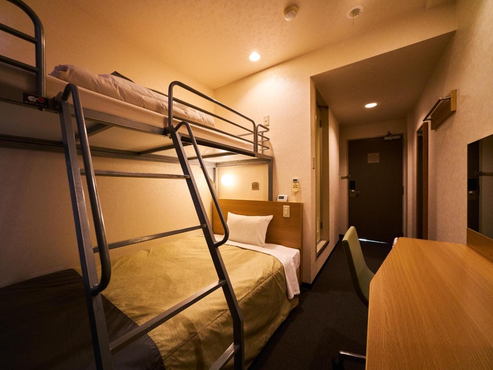 Super Hotel Matsuyama photo 2