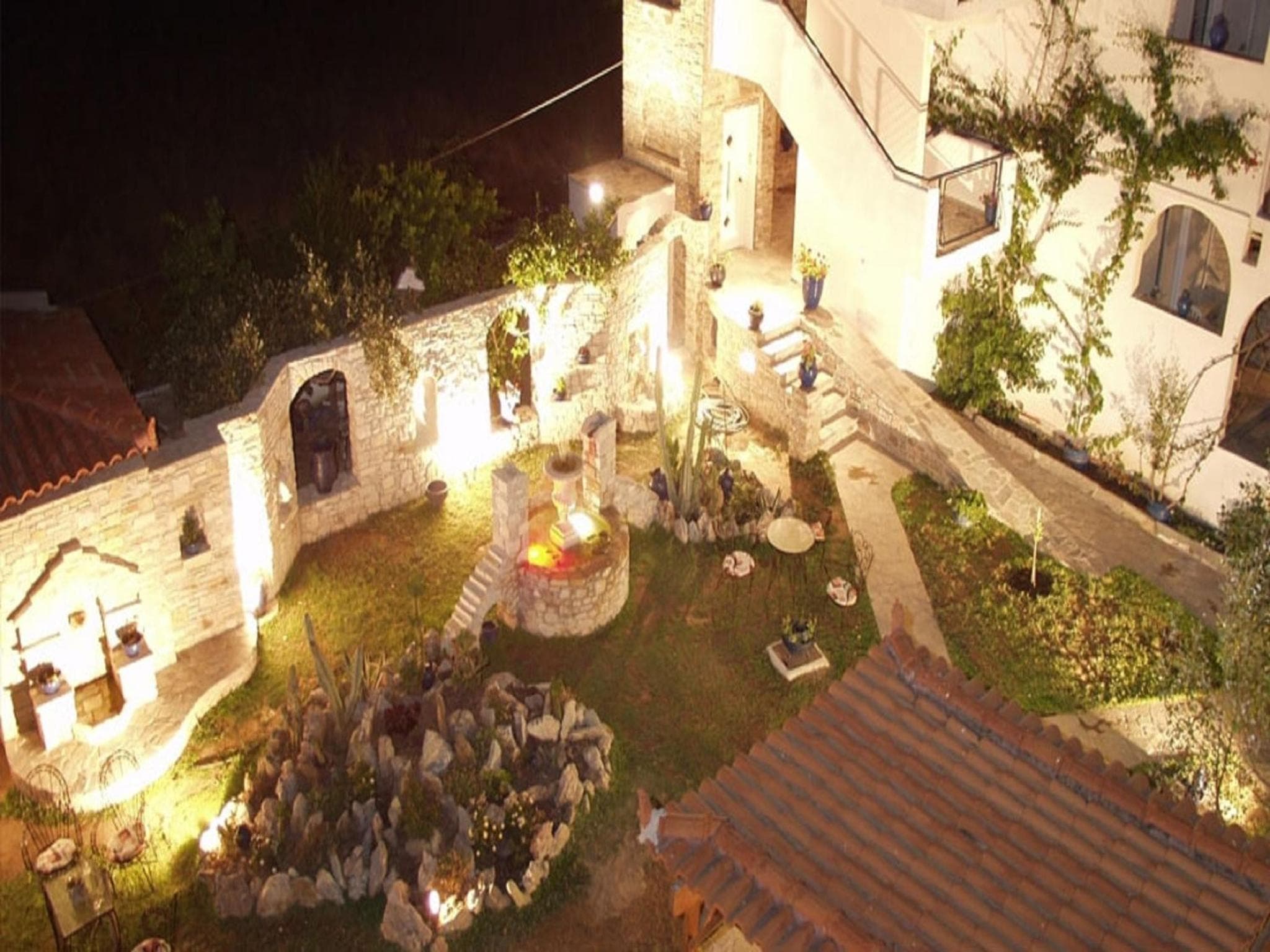 Argo Rooms & Studios photo 3