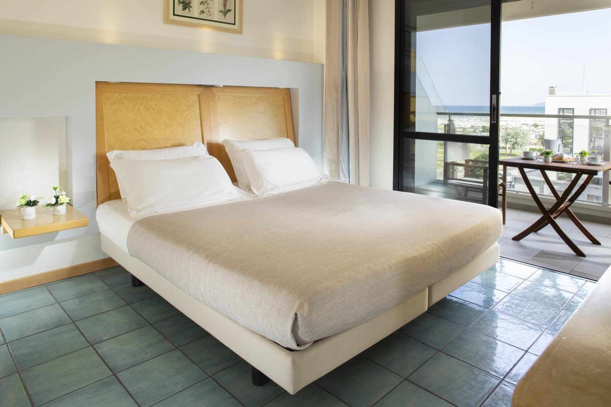 Club House Hotel photo 3