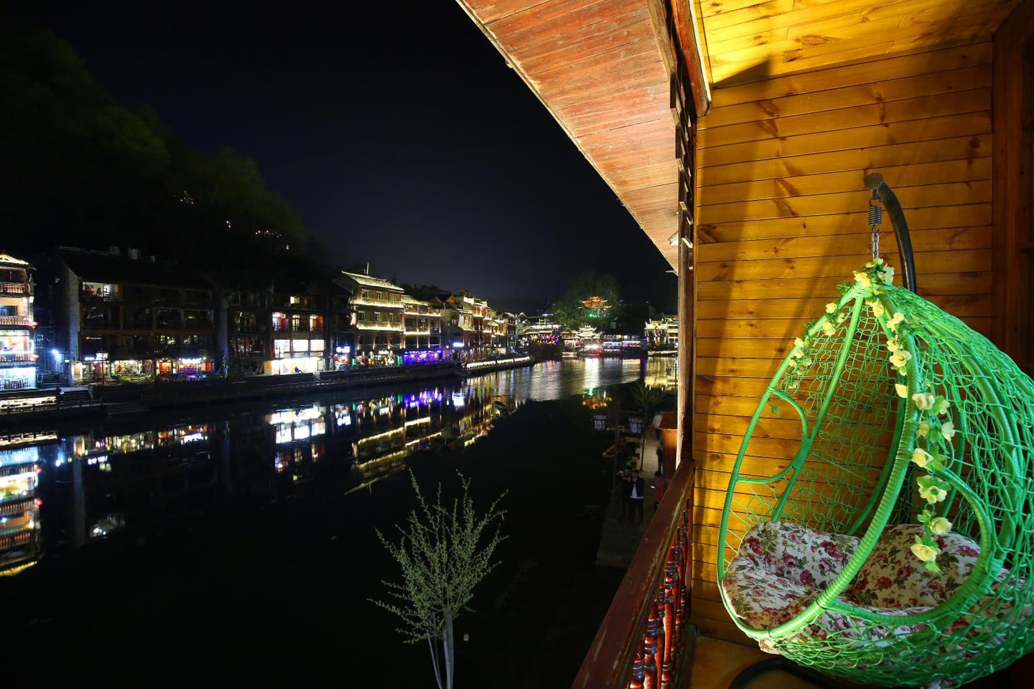 Phoenix Fuyuan Villa Riverside Hotel photo 6