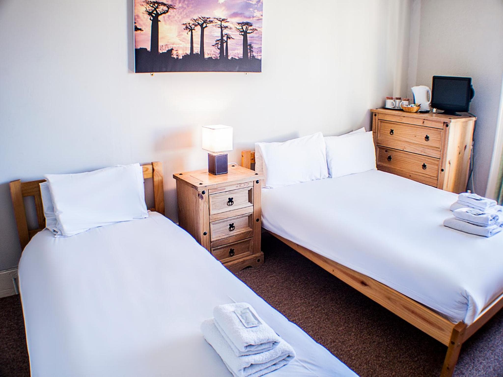 The Queensbury Hotel photo 2