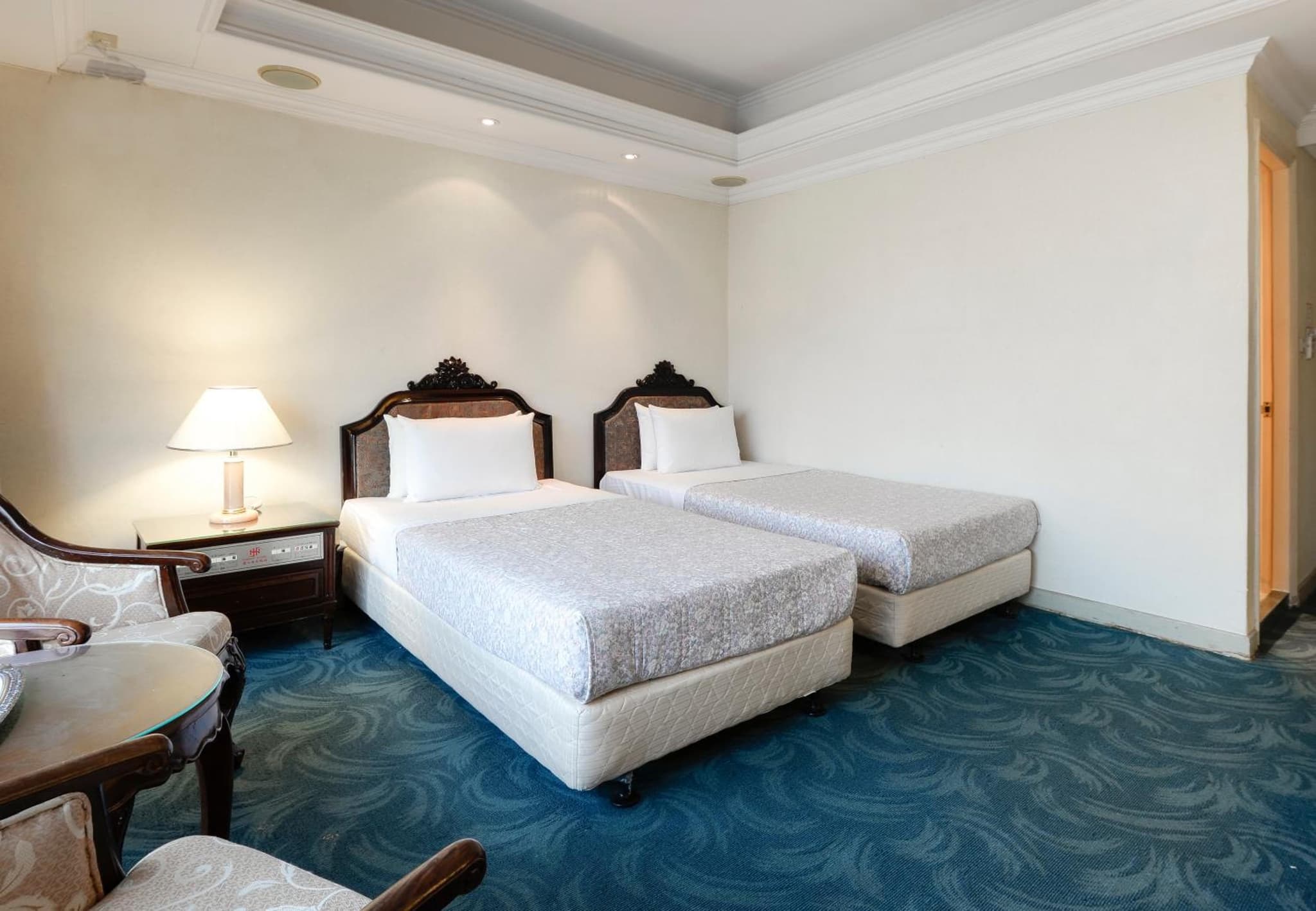 Forbes Hotel photo 9