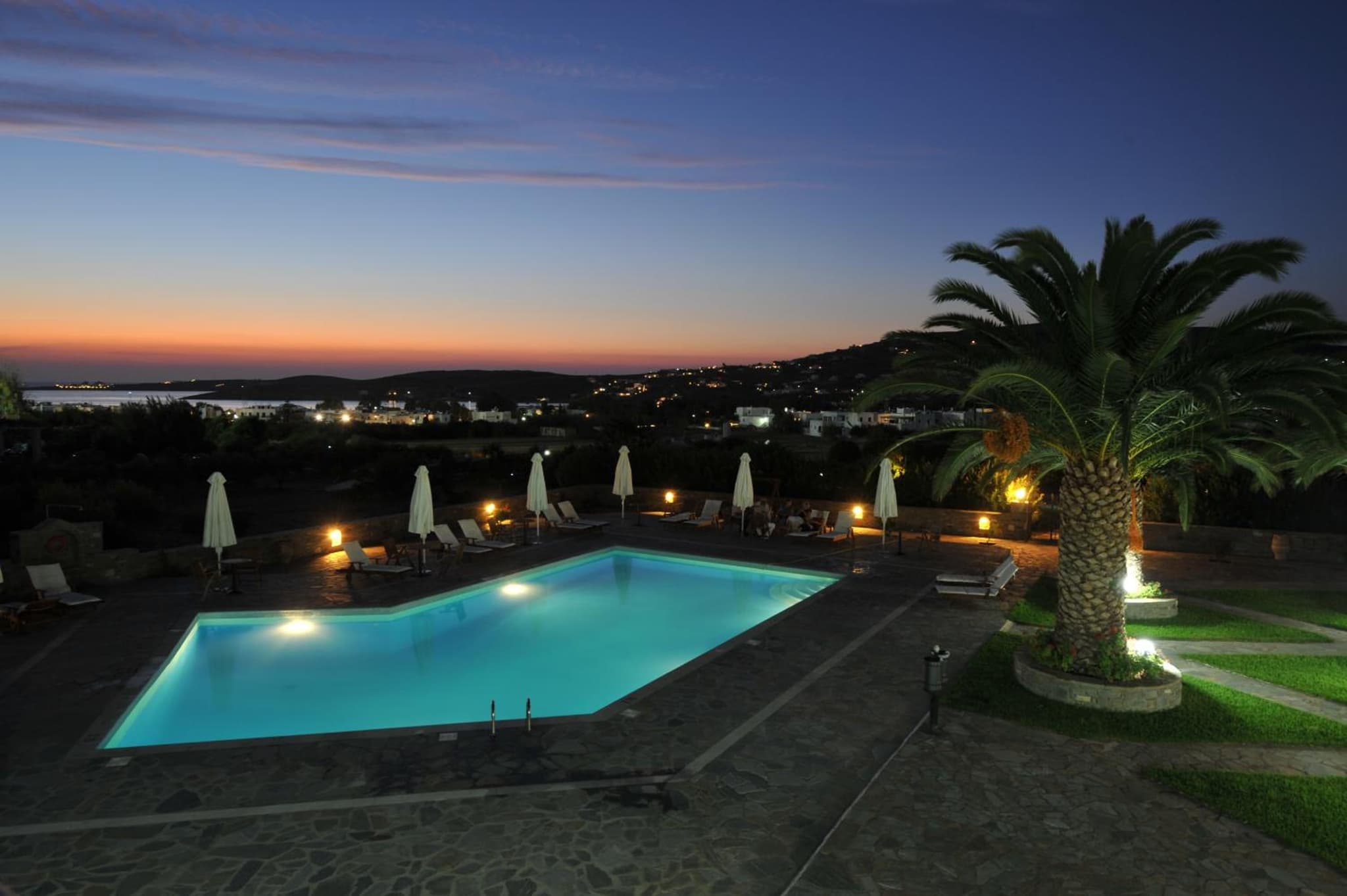 Eri Hotel photo 9