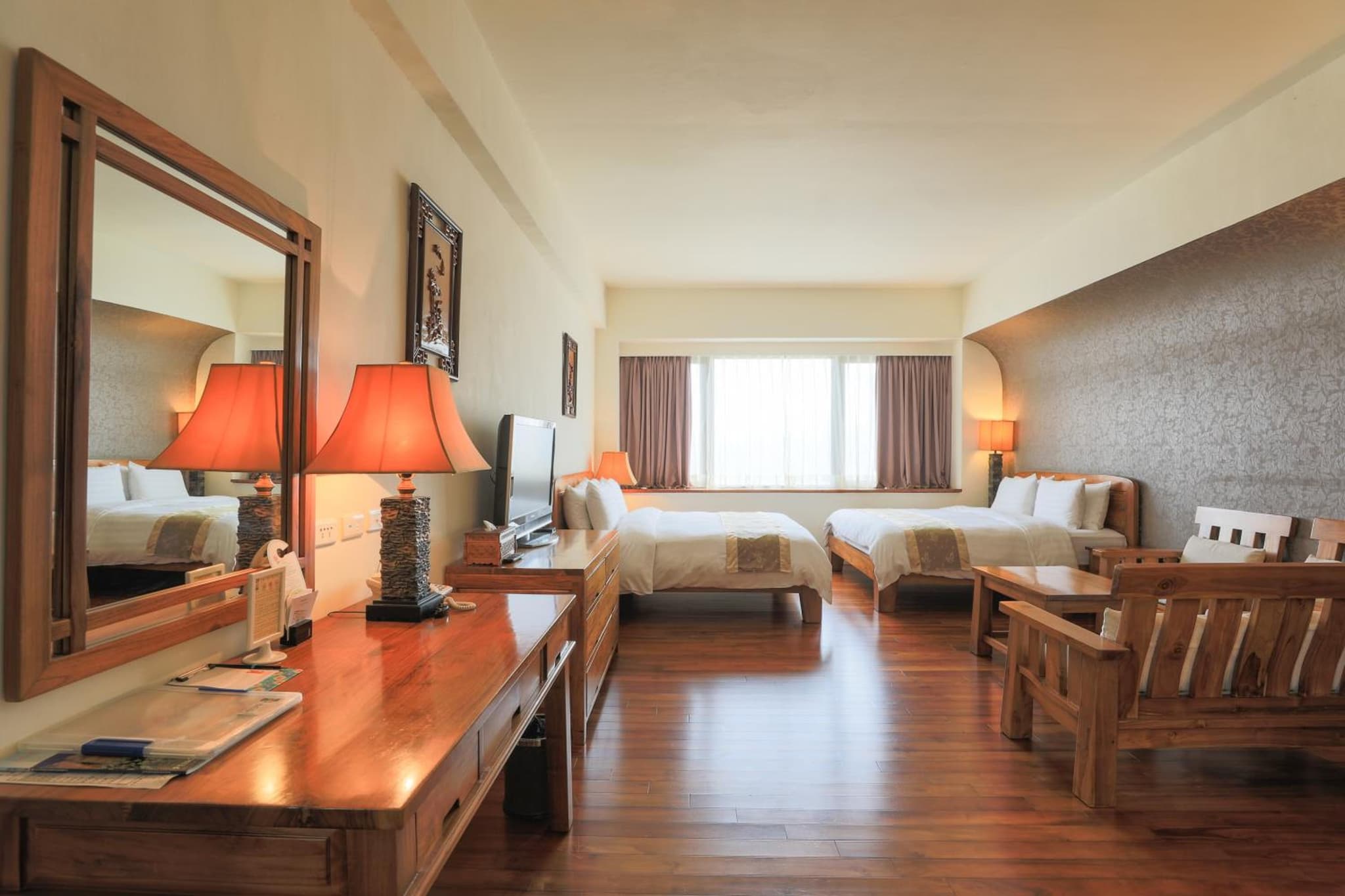 Yentai Hotel photo 2