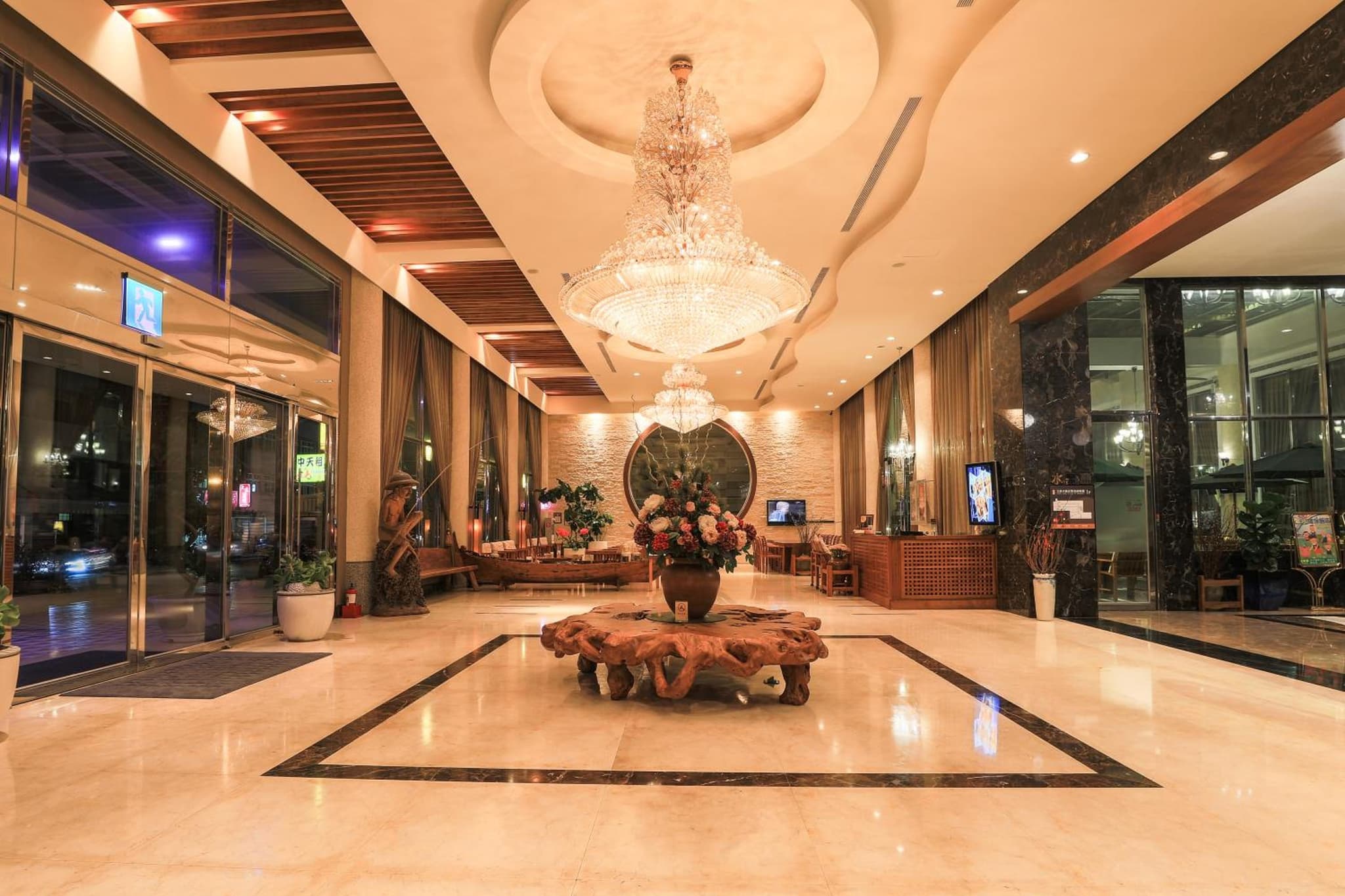 Yentai Hotel photo 7