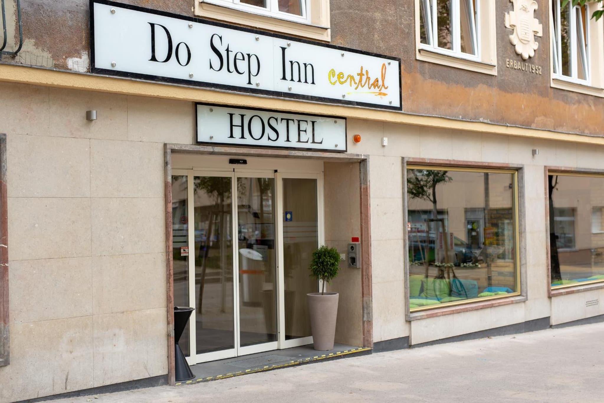 Do Step Inn Central - Self-Service-Hostel