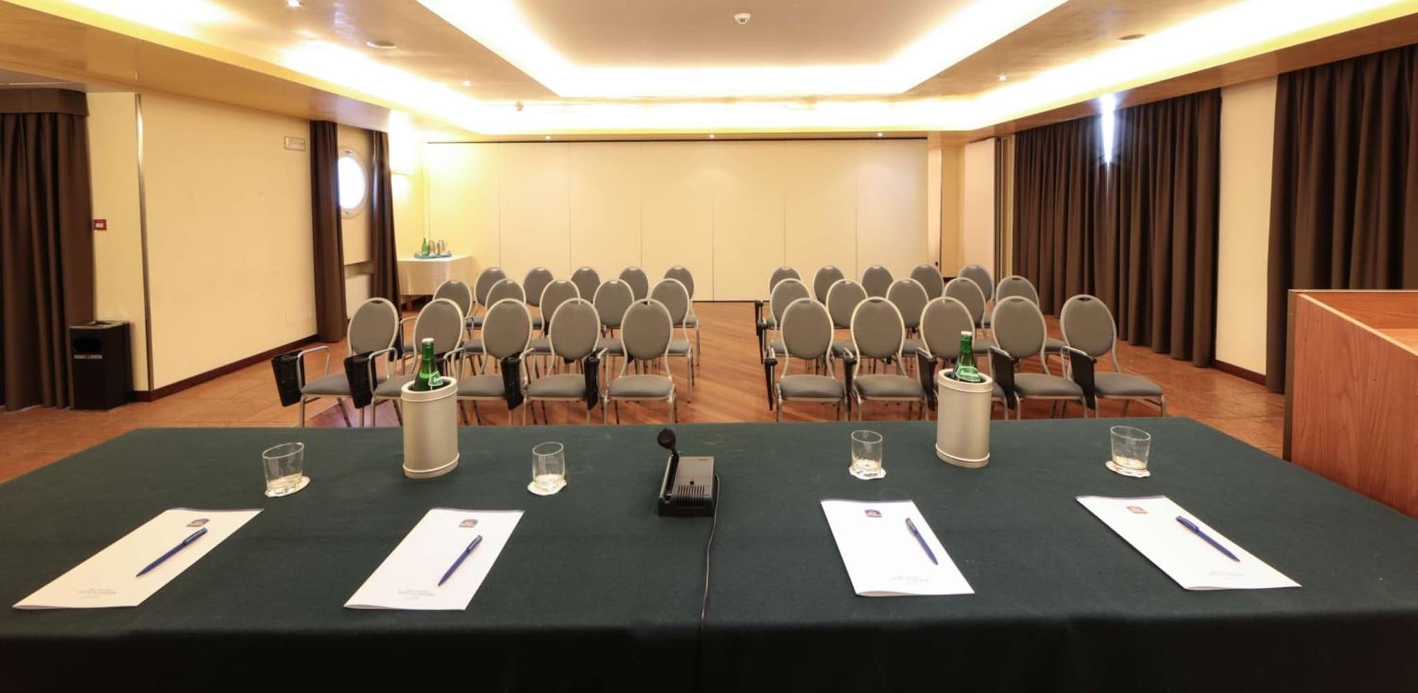 meeting & event spaces