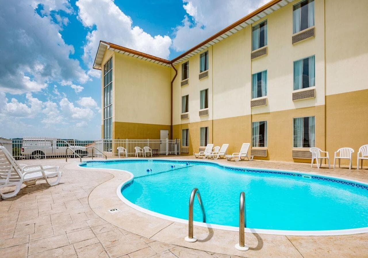 Savannah House Hotel photo 2