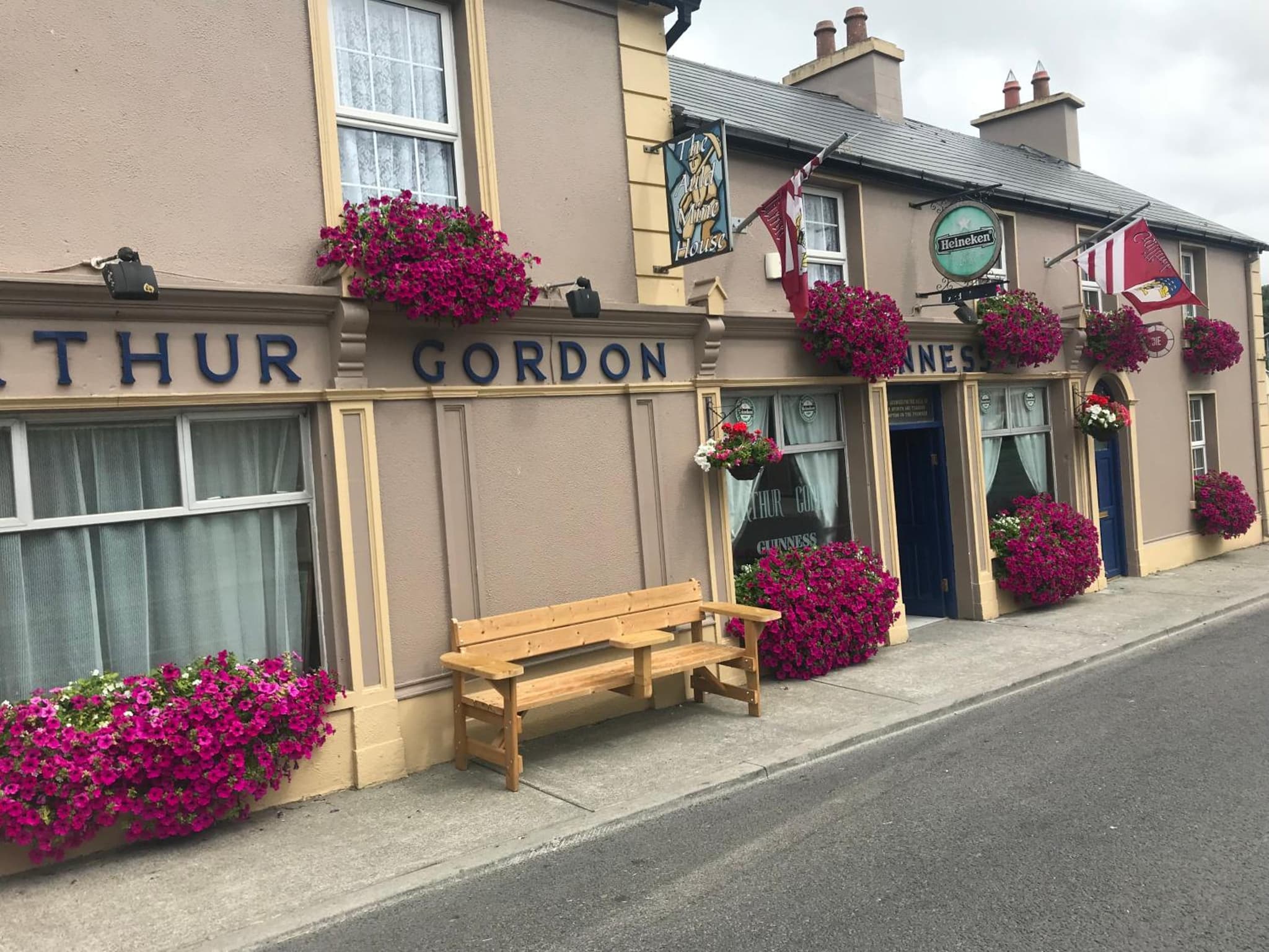 Gordon's Guesthouse photo 9